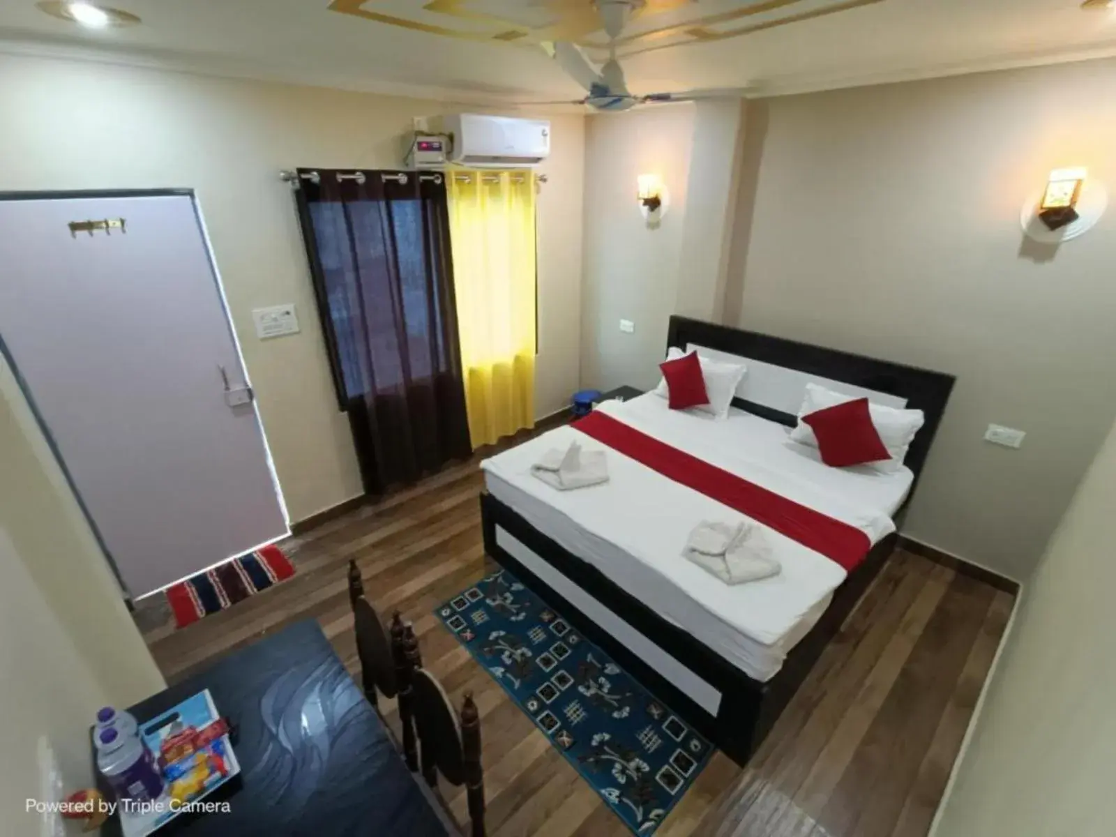 Bed in GRG Mohit Paying Guest House Varanasi