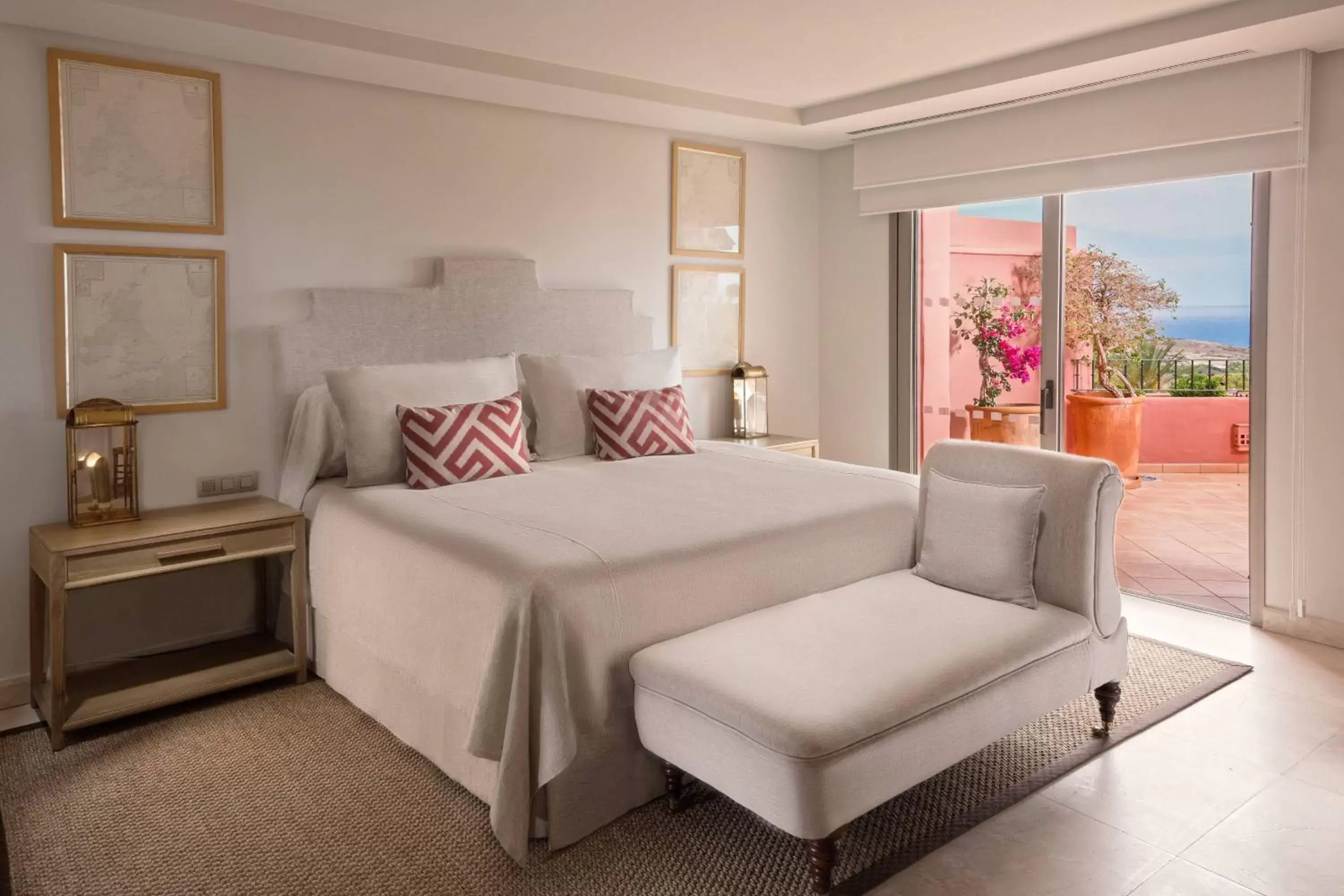 Living room, Bed in The Ritz-Carlton Tenerife, Abama