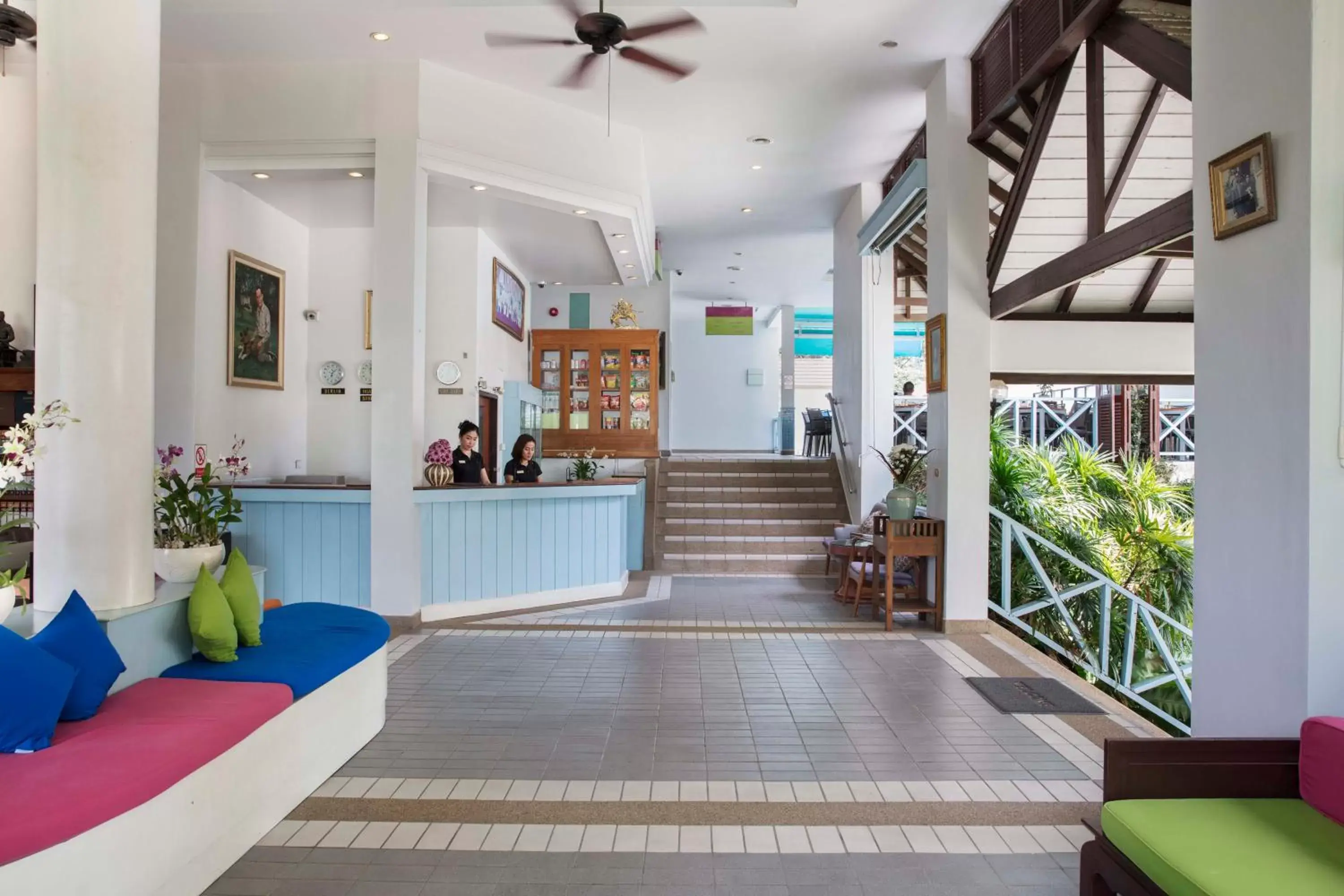 Lobby or reception in Chom View Hotel, Hua Hin Lobby or reception in Chom View Hotel, Hua Hin