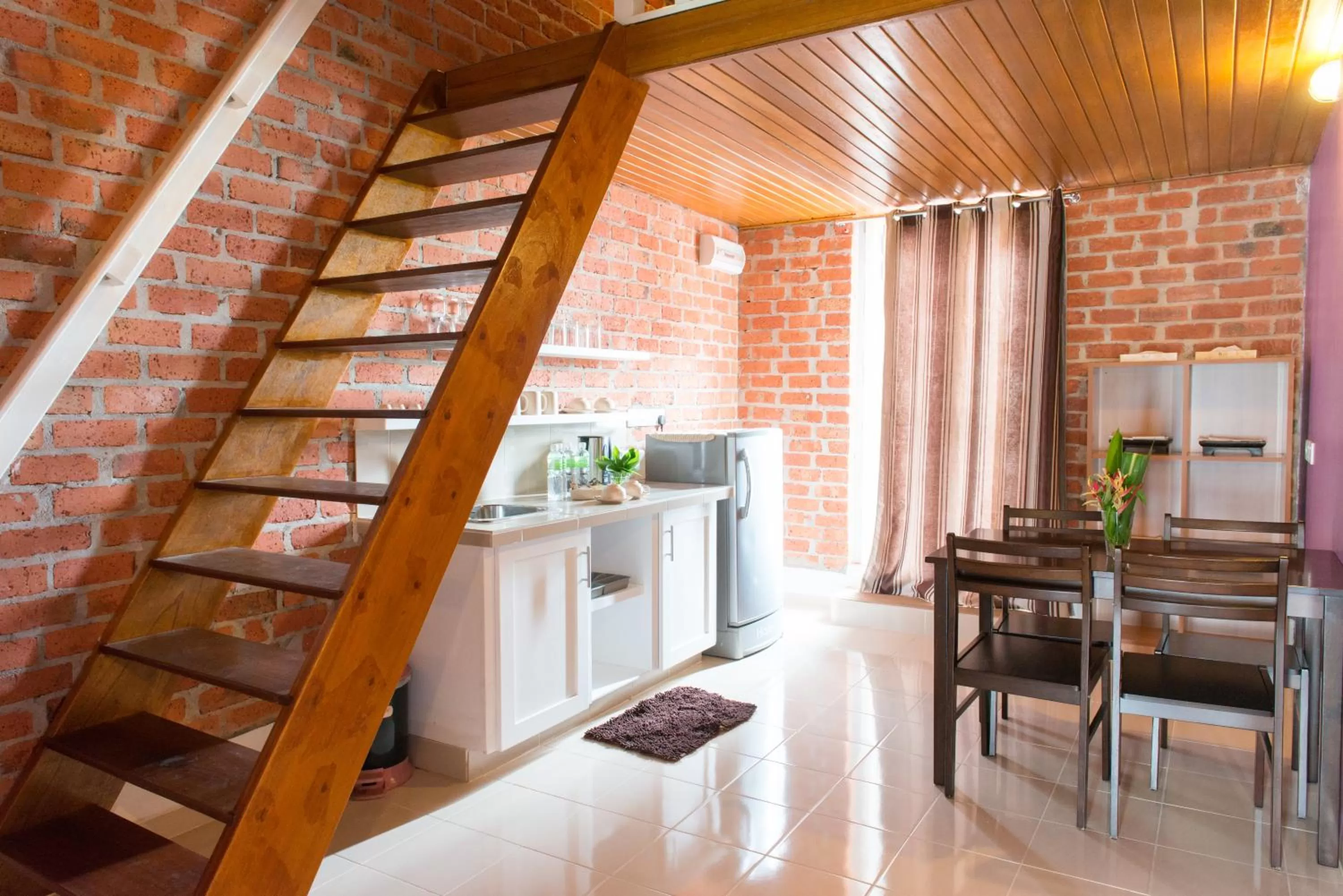 Kitchen or kitchenette in The Ocean Residence Langkawi