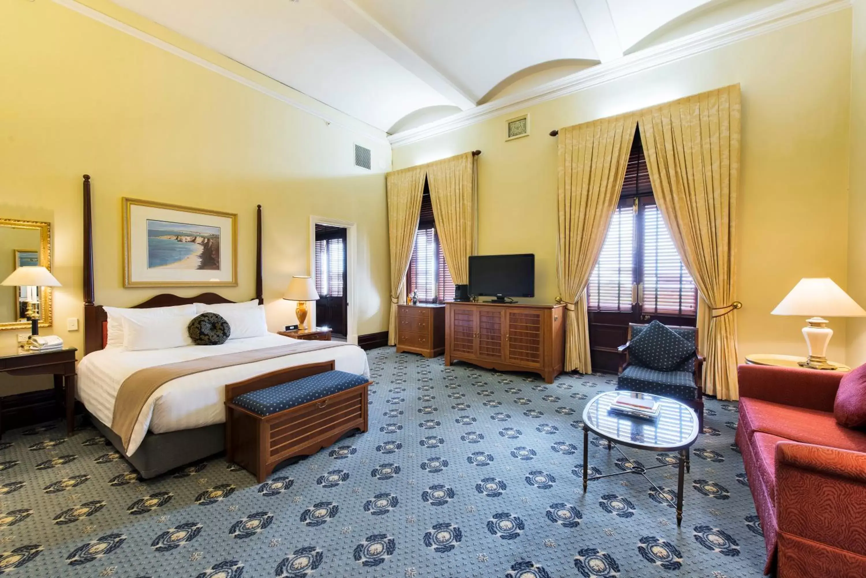 TV and multimedia, Bed in Treasury Brisbane TV and multimedia, Bed in Treasury Brisbane