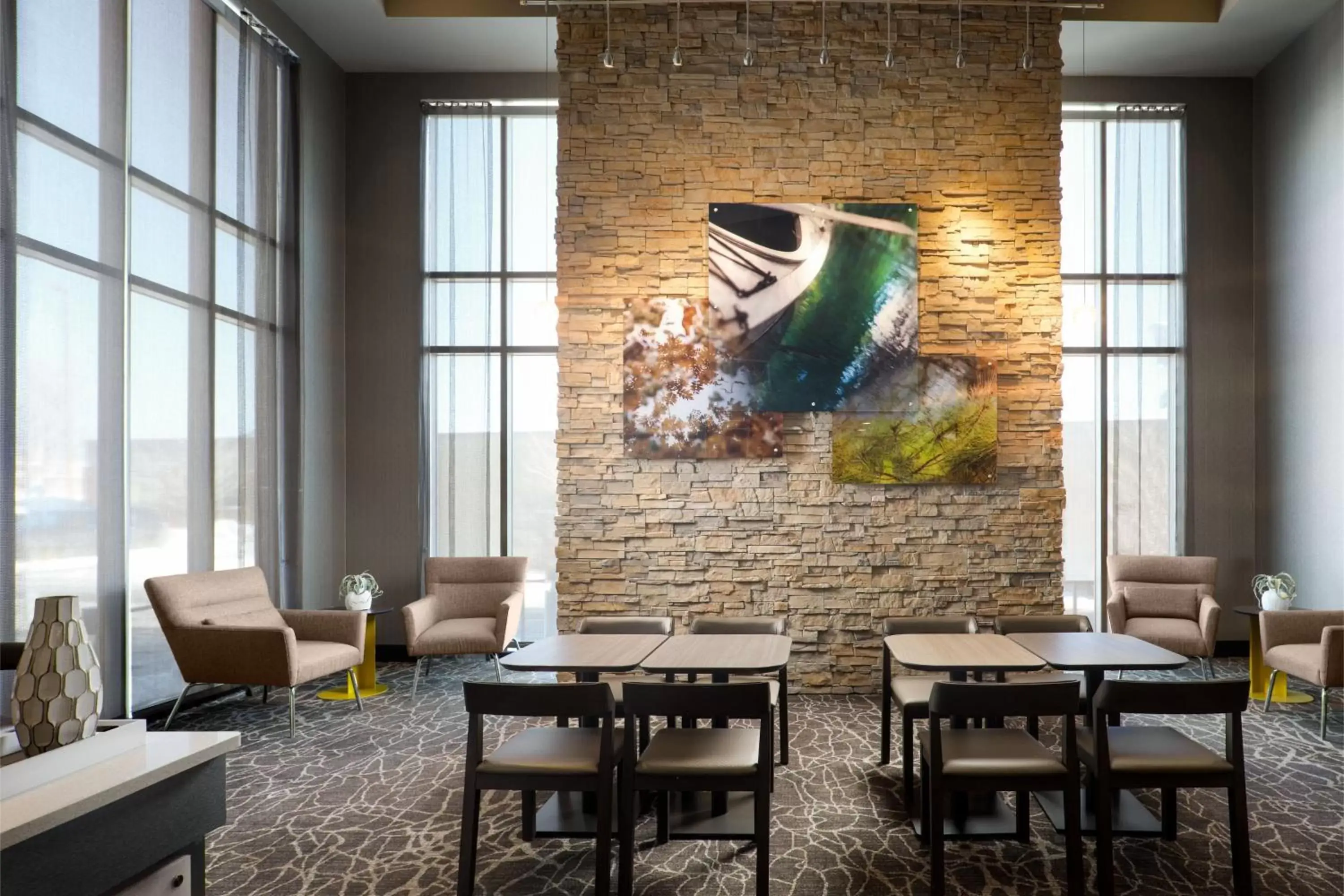 Lobby or reception, Restaurant/Places to Eat in Spring Hill Suites Minneapolis-St. Paul Airport/Mall Of America