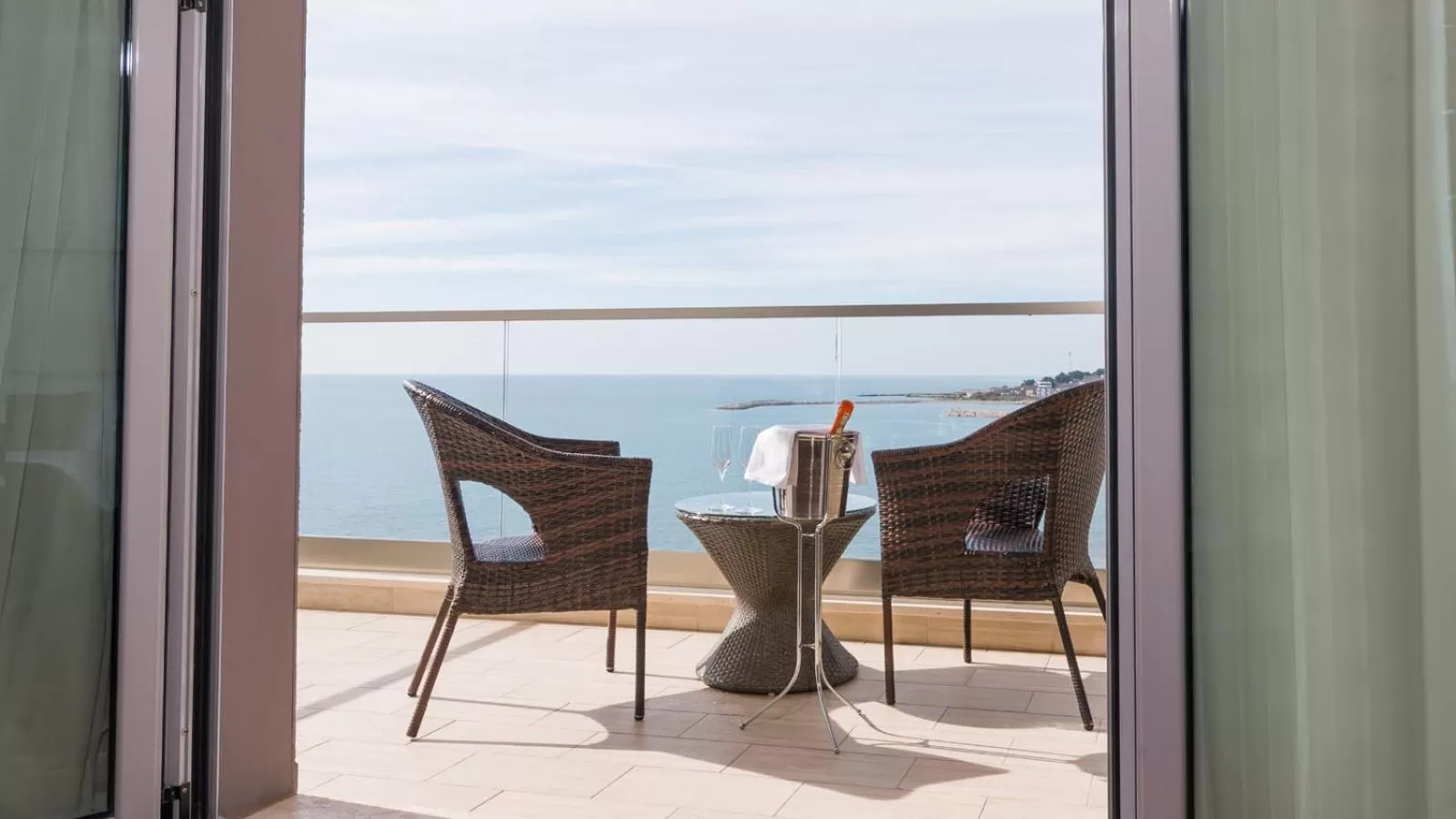 Balcony/Terrace in Deluxe & Executive SPA by Rafaelo