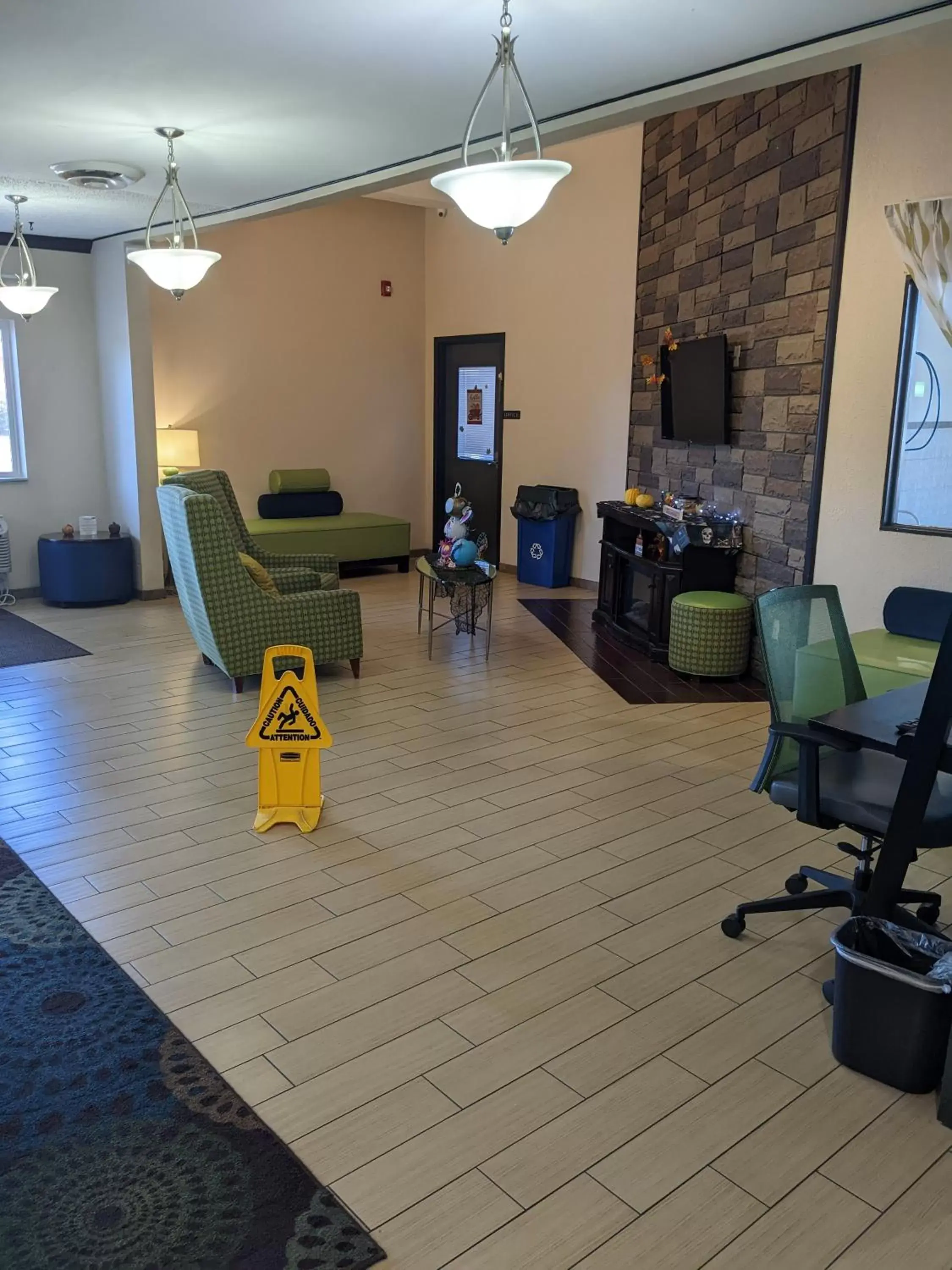 Lobby or reception, Seating Area in Quality Inn & Suites Delaware