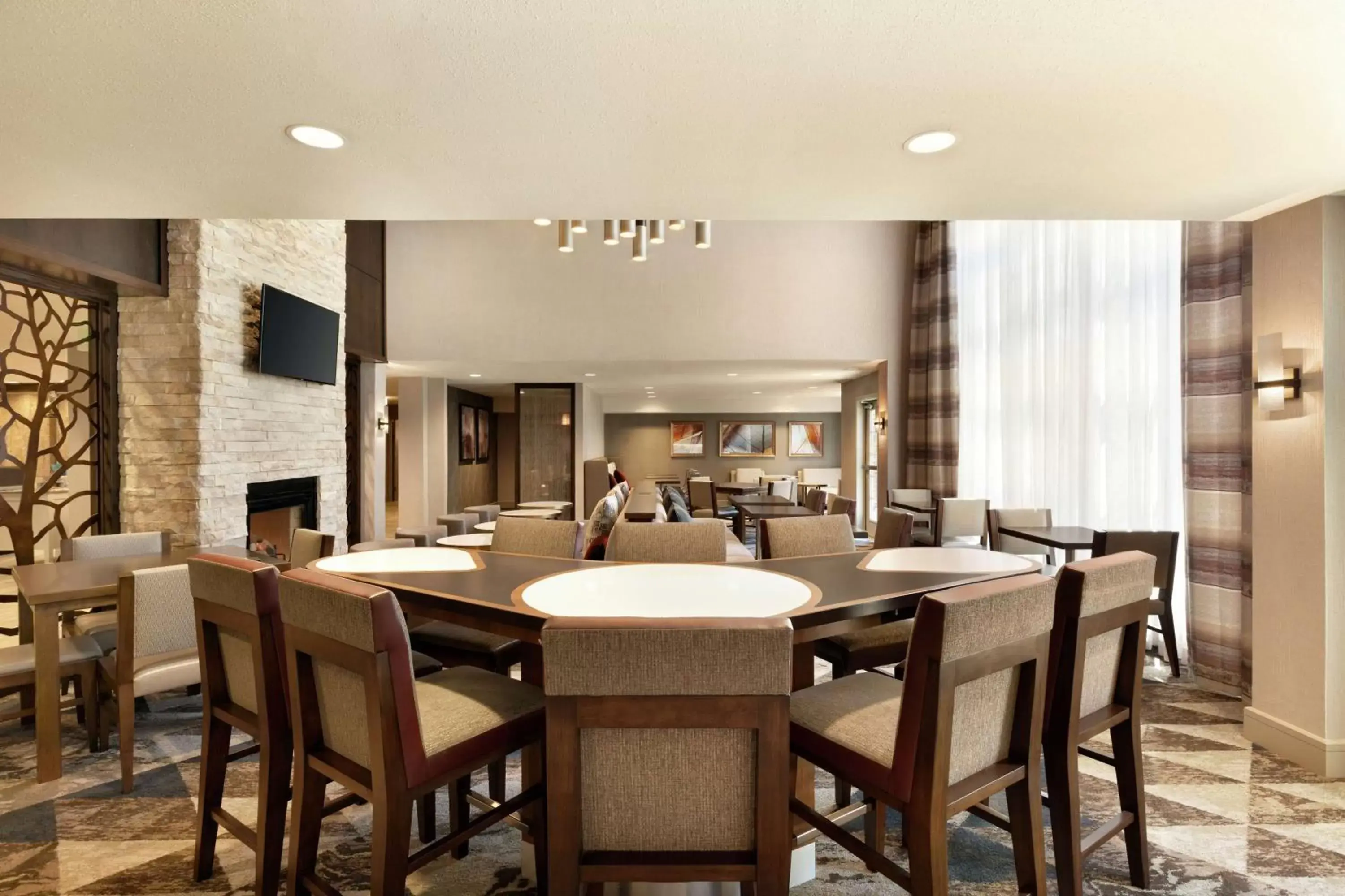 Lobby or reception, Restaurant/Places to Eat in Homewood Suites by Hilton Portland Airport