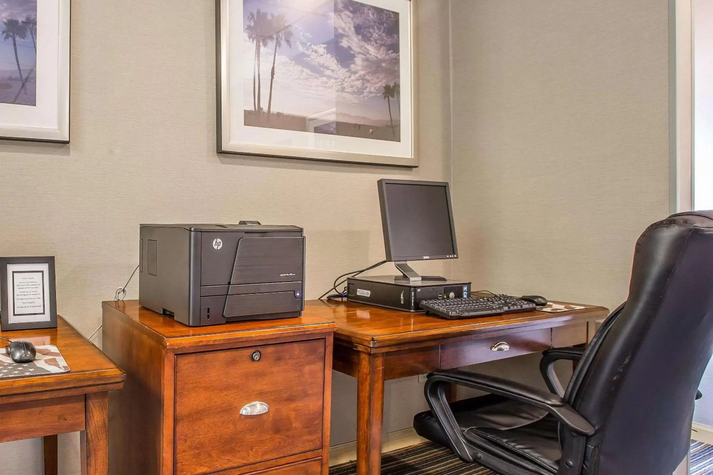 On site, Business Area/Conference Room in Quality Inn & Suites Hermosa Beach