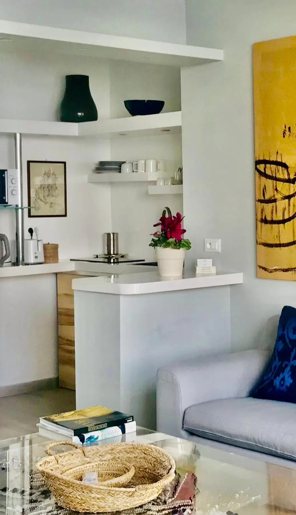 Kitchen or kitchenette in Les Lilas