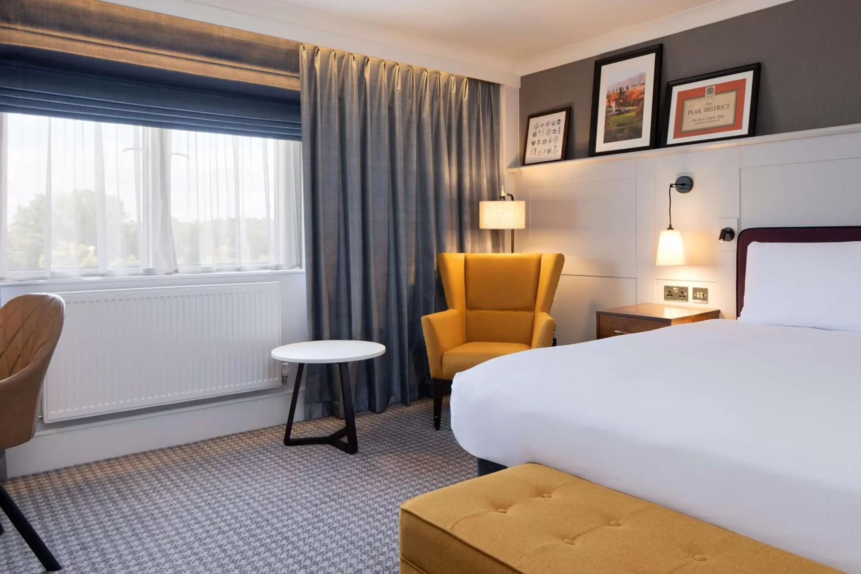 Bed in DoubleTree by Hilton Stoke-on-Trent, United Kingdom