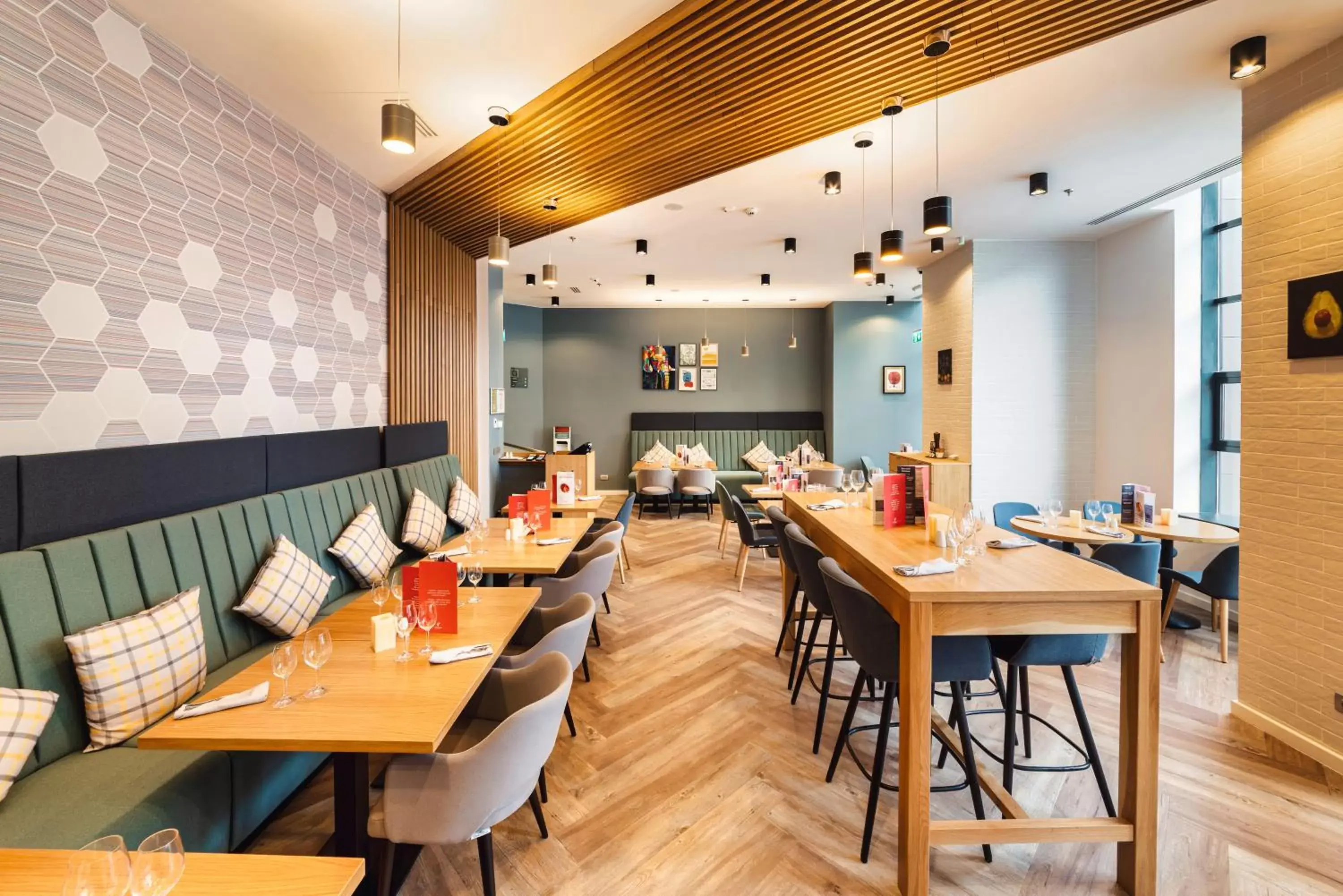 Restaurant/places to eat in Holiday Inn Bucharest - Times by IHG Restaurant/places to eat in Holiday Inn Bucharest - Times by IHG