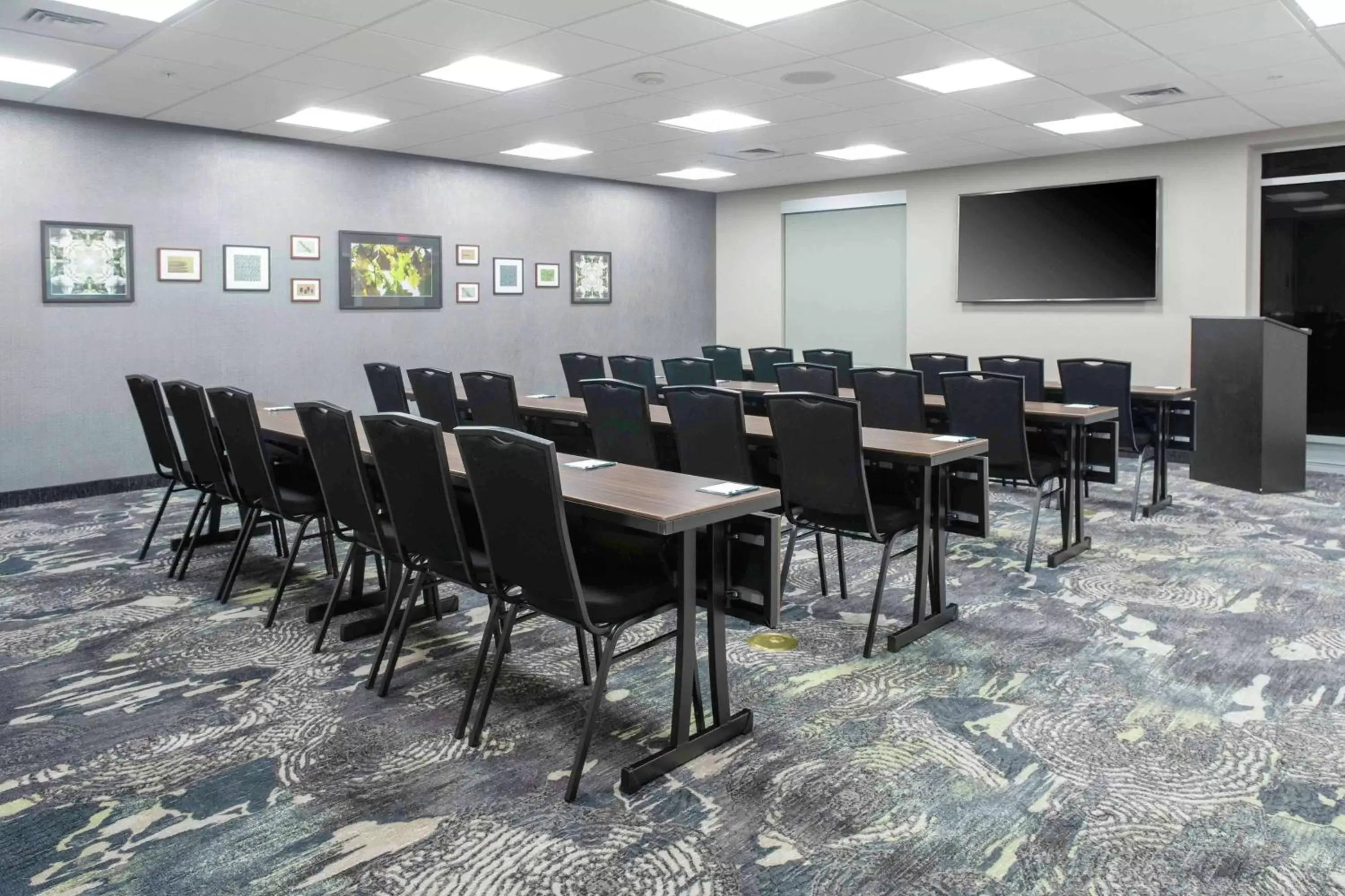 Meeting/conference room in Homewood Suites By Hilton Lansing Eastwood