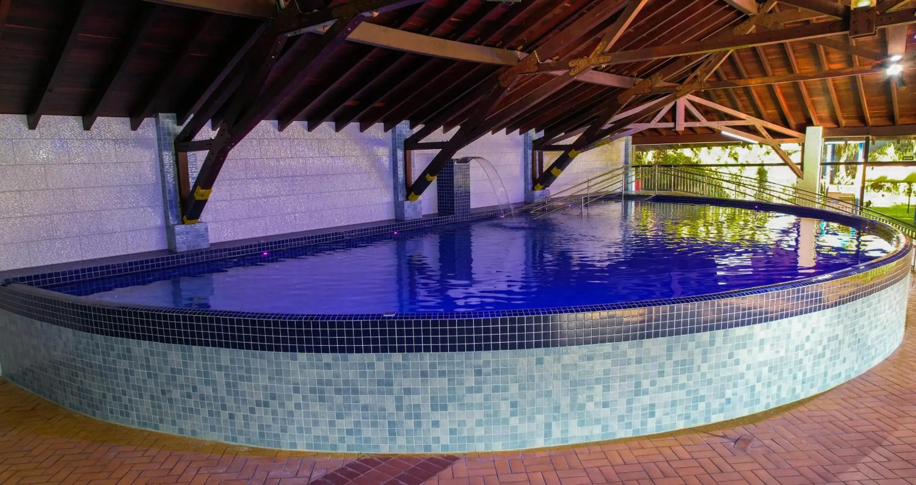 Swimming pool in Hotel Golden Park Internacional Foz & Convenções By Nacional Inn Swimming pool in Hotel Golden Park Internacional Foz & Convenções By Nacional Inn
