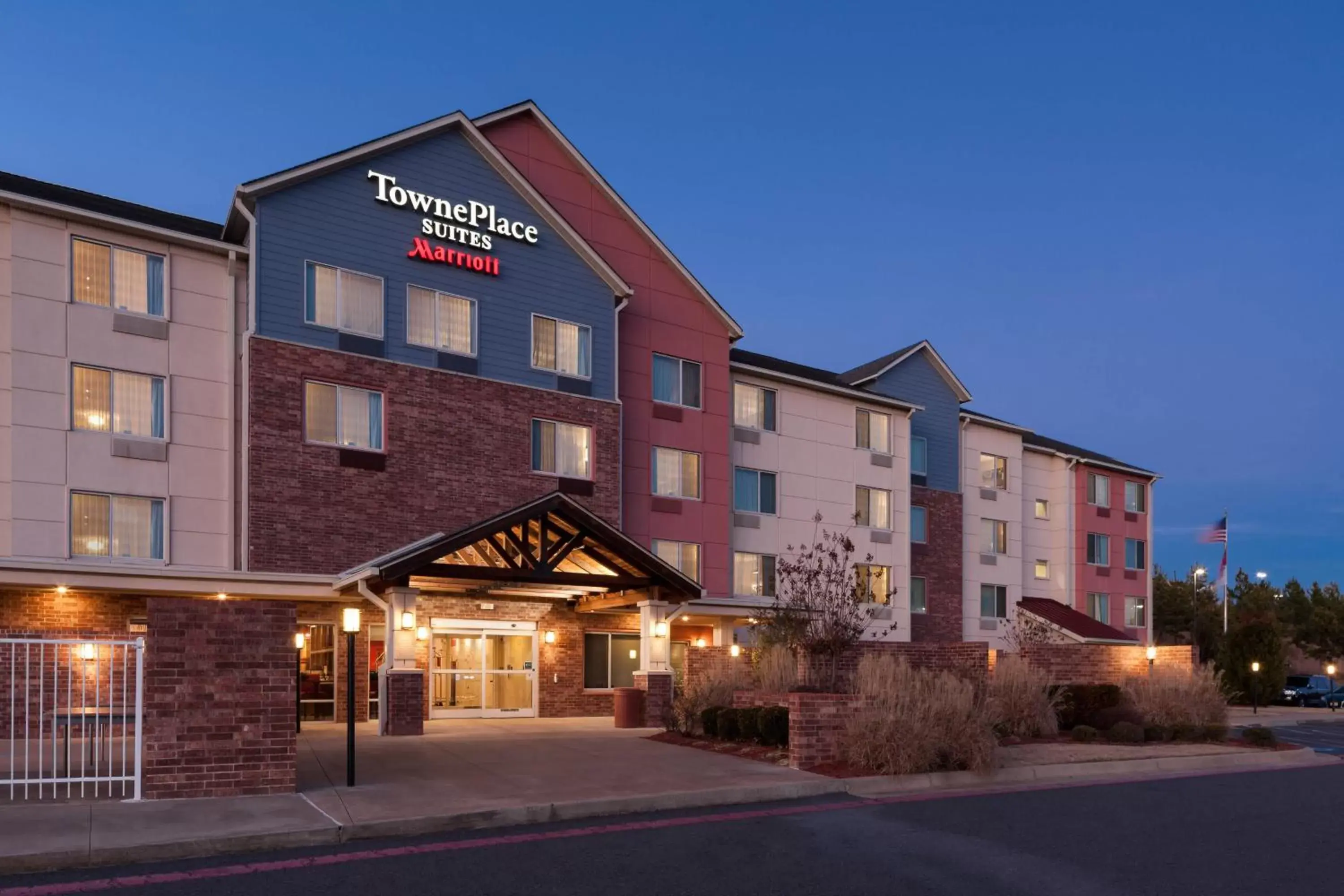 Property Building in TownePlace Suites by Marriott Little Rock West