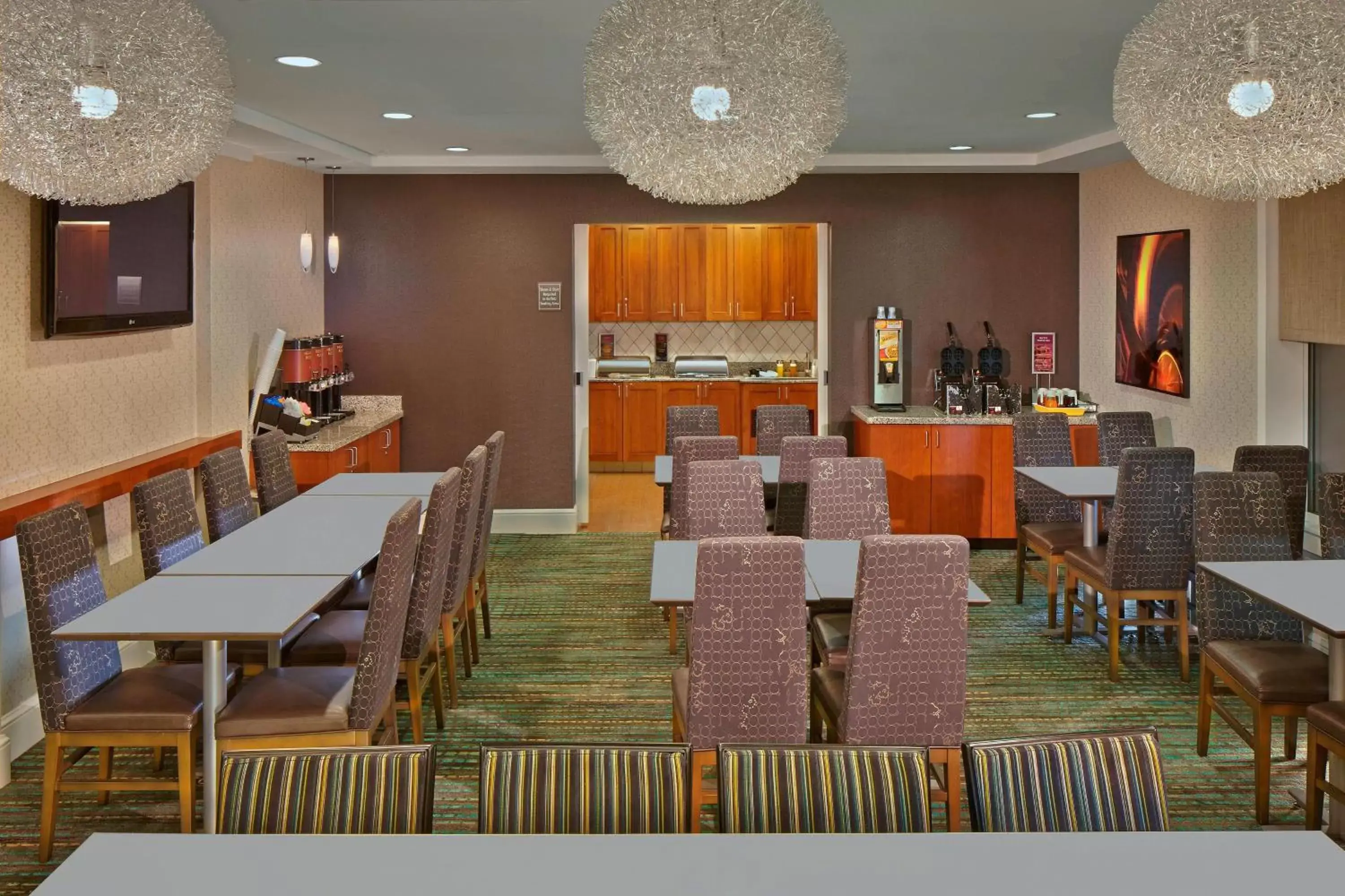 Breakfast, Restaurant/Places to Eat in Residence Inn by Marriott Waldorf
