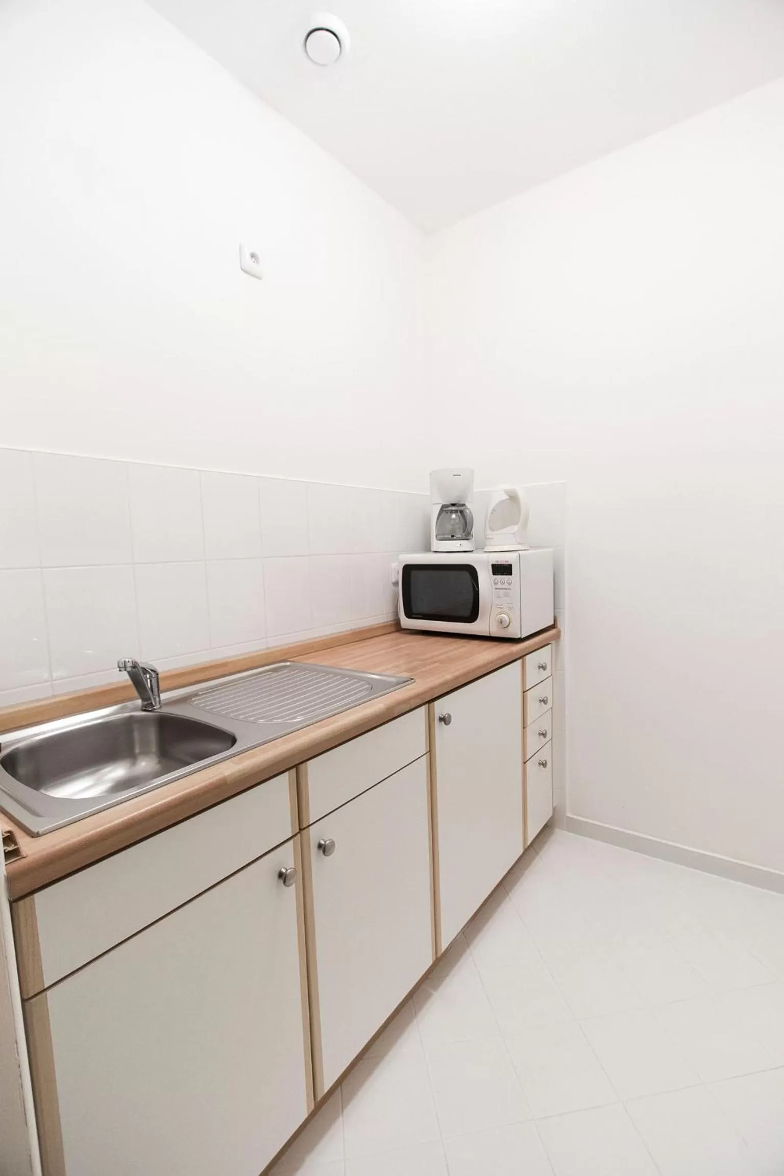 Coffee/tea facilities in Apartma La Provence