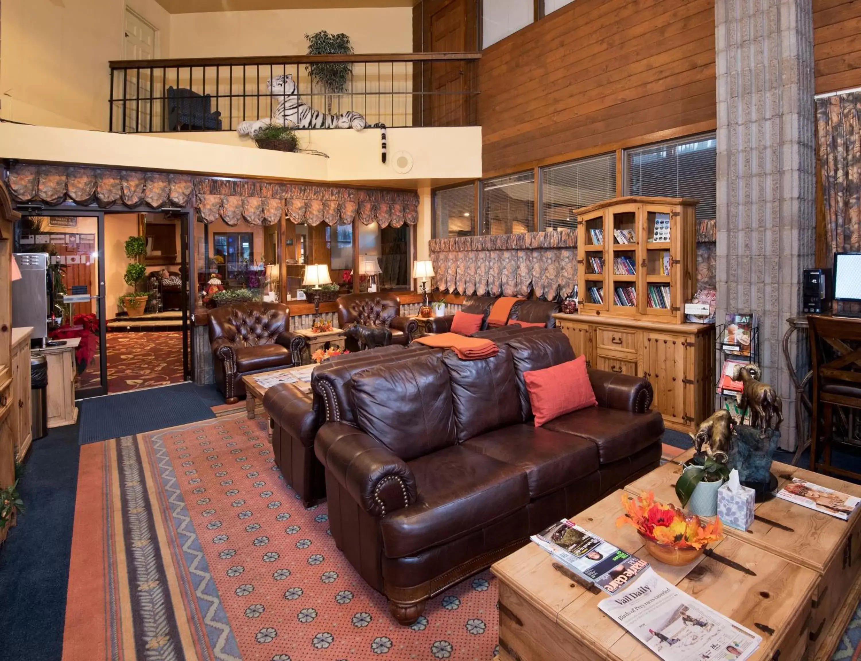 Communal lounge/ TV room in Vail Run Resort