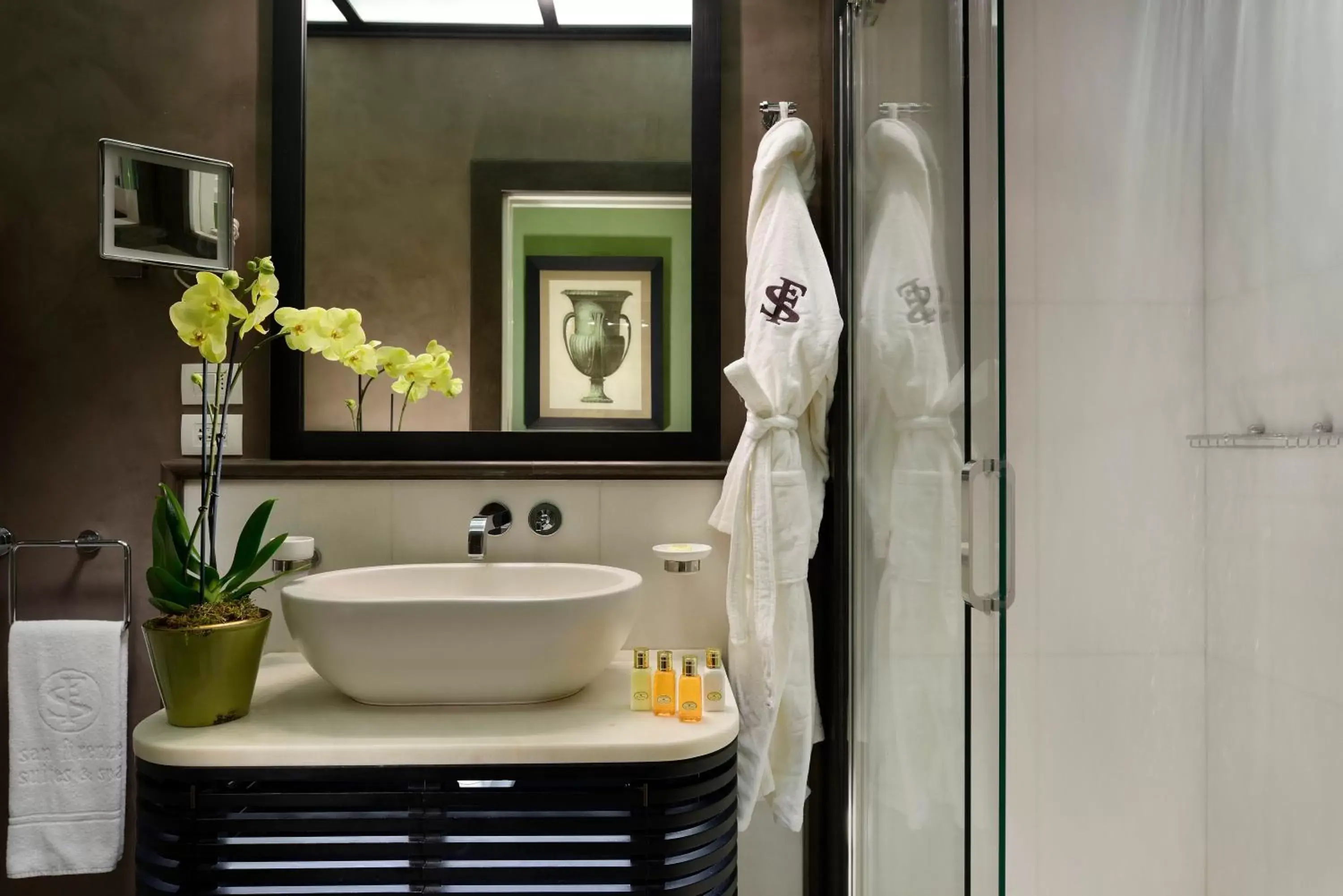 Bathroom in San Firenze Suites & Spa