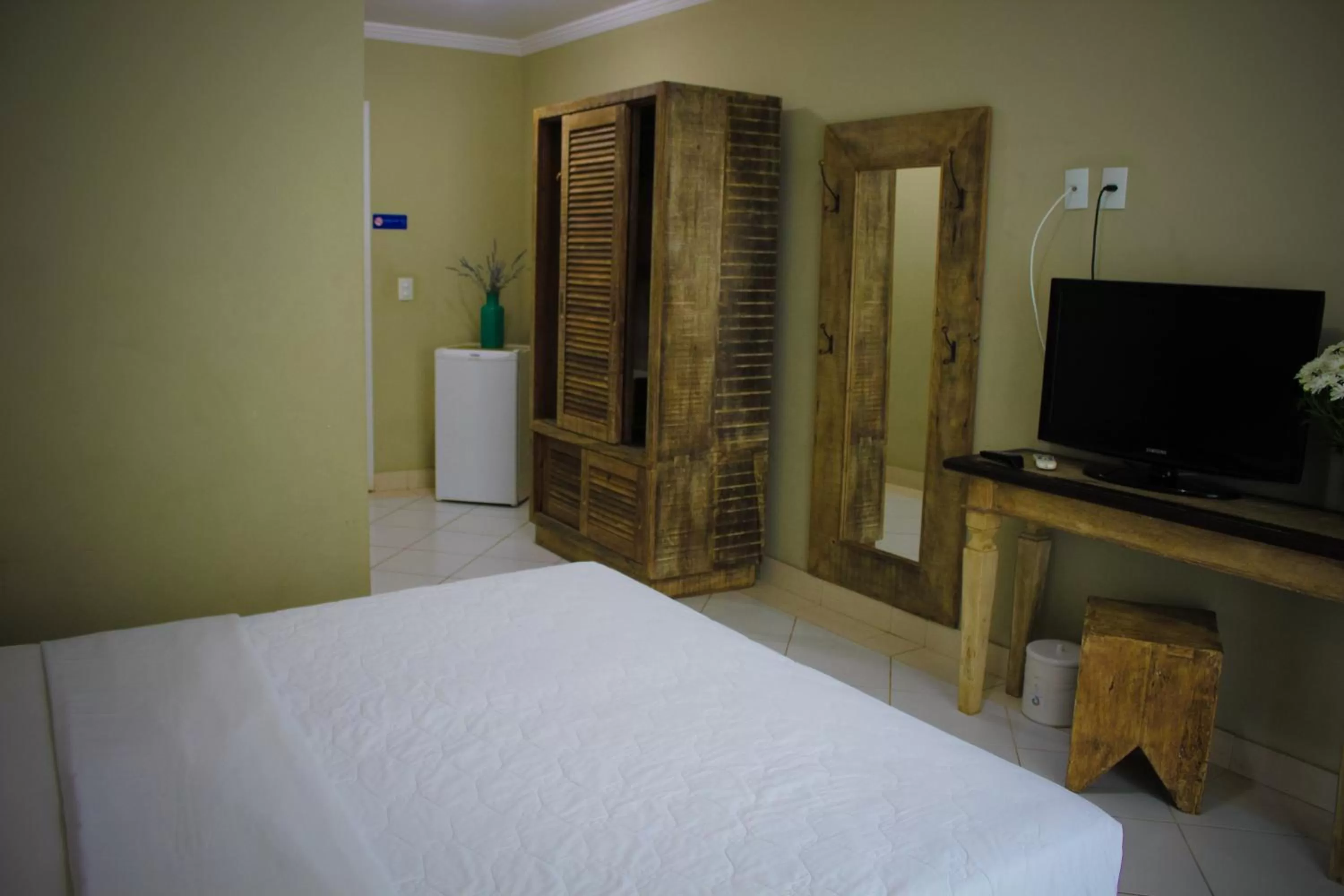 View (from property/room), Bed in Hotel Don Quijote Búzios