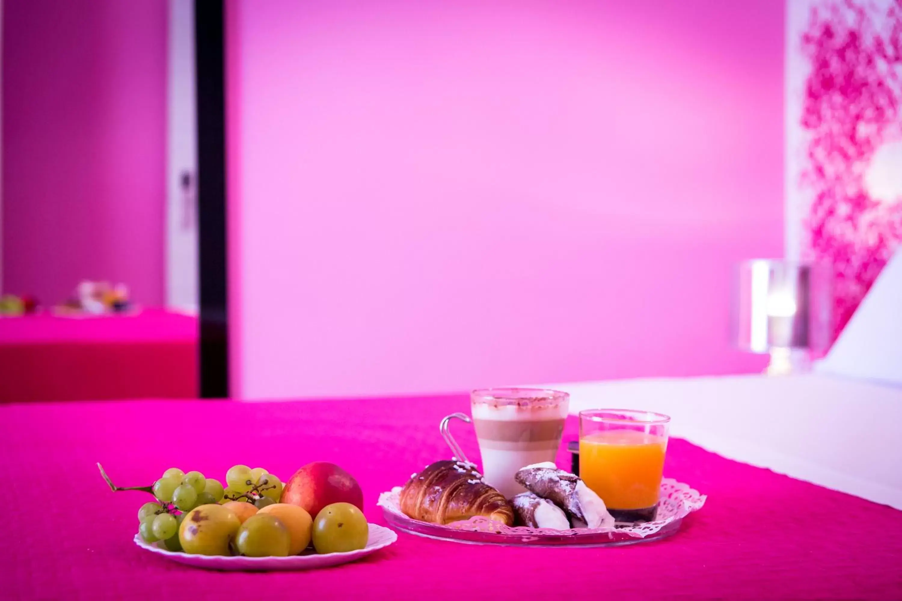 Food and drinks in Colors B&B