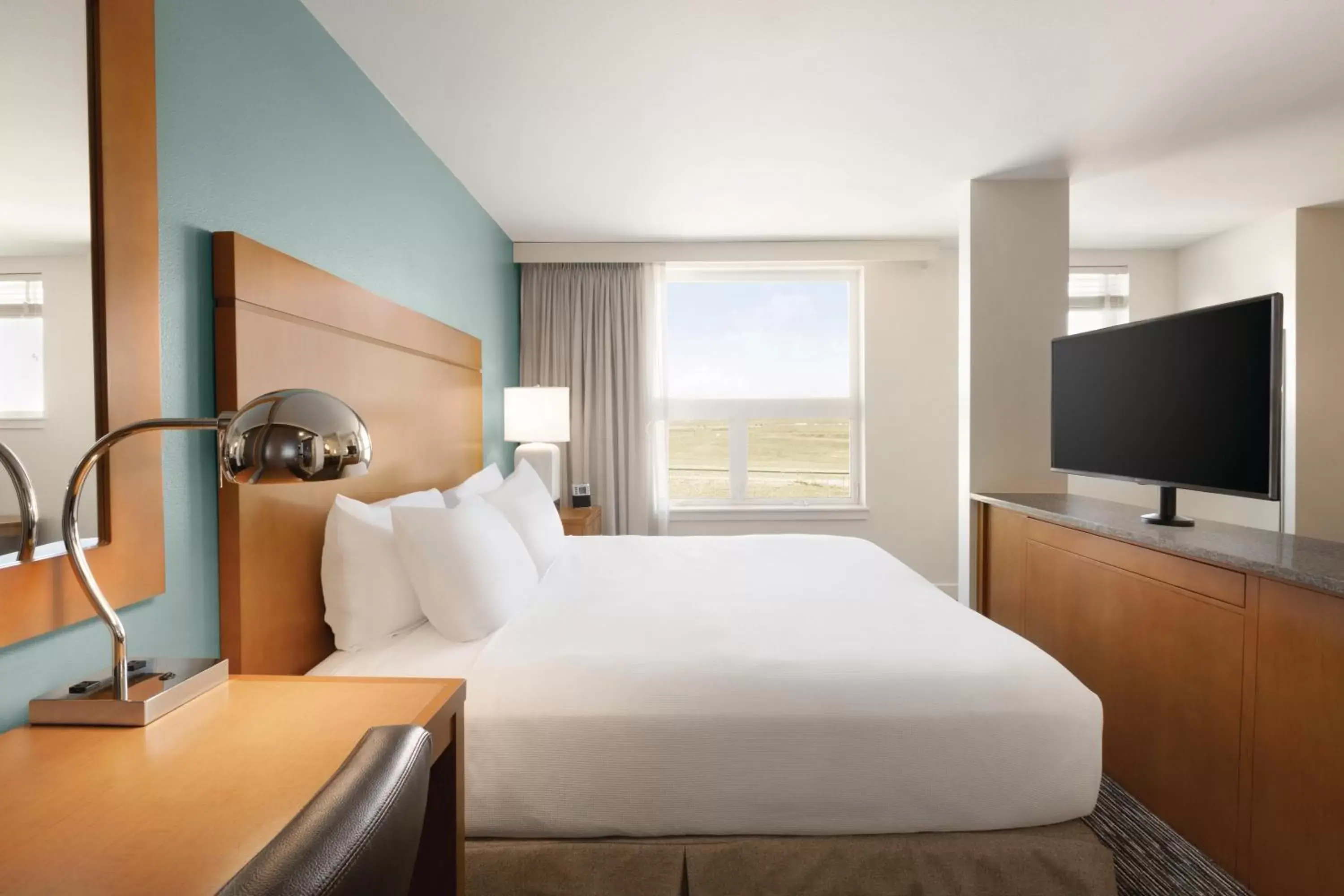 King Studio Suite in Hyatt House Denver Airport