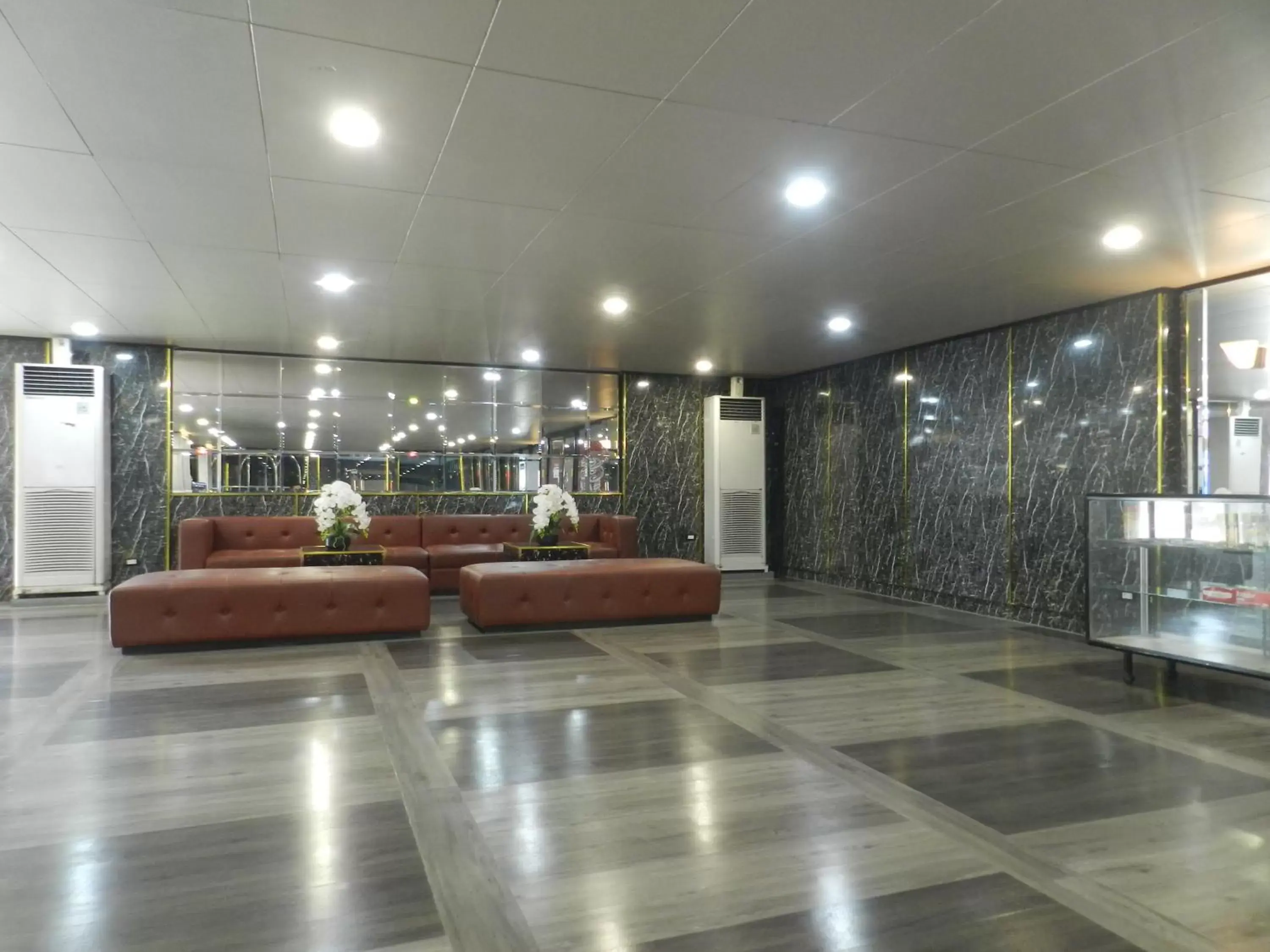 Property building, Lobby/Reception in Nanatai Suites