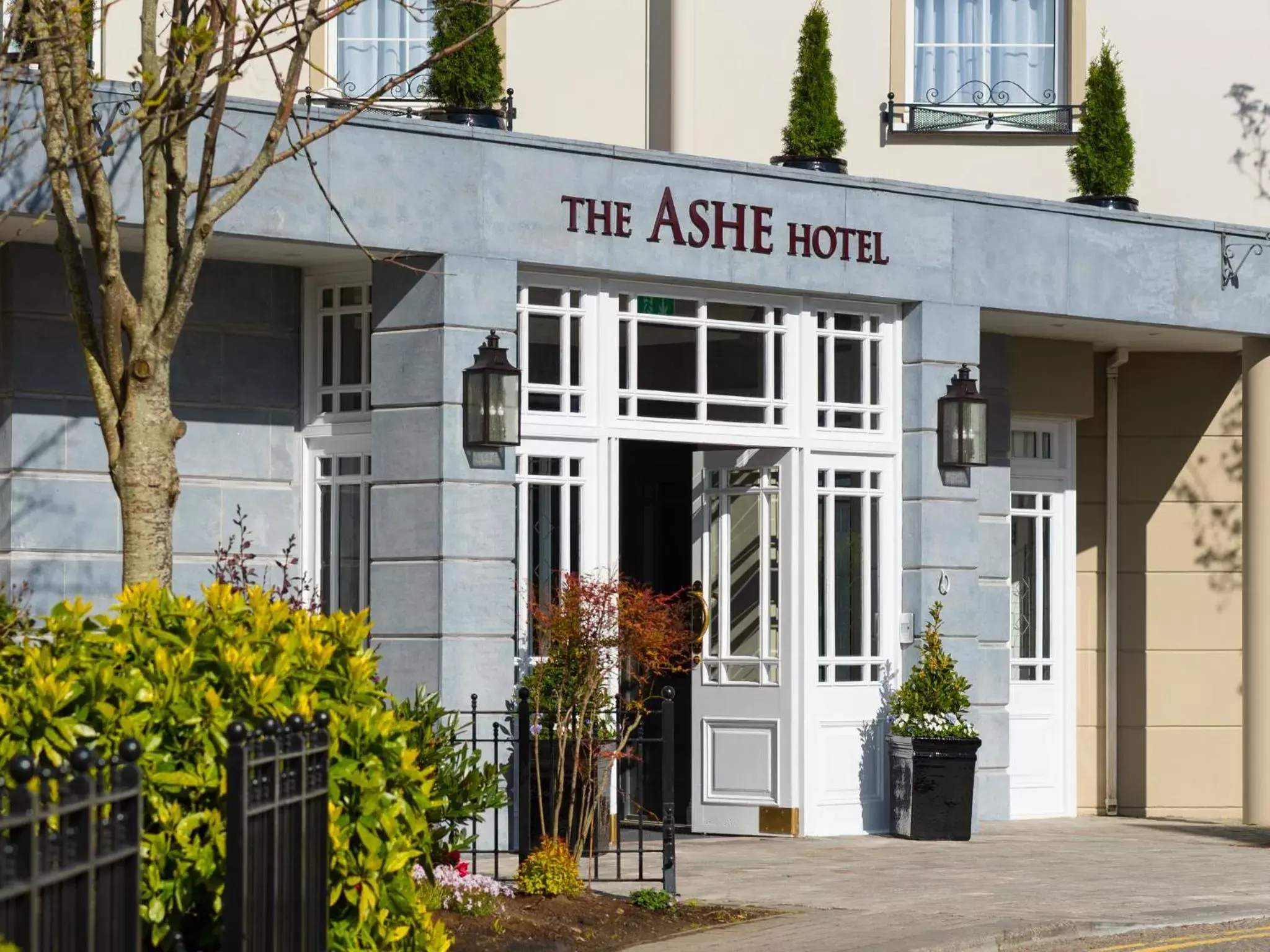 Facade/entrance in The Ashe Hotel