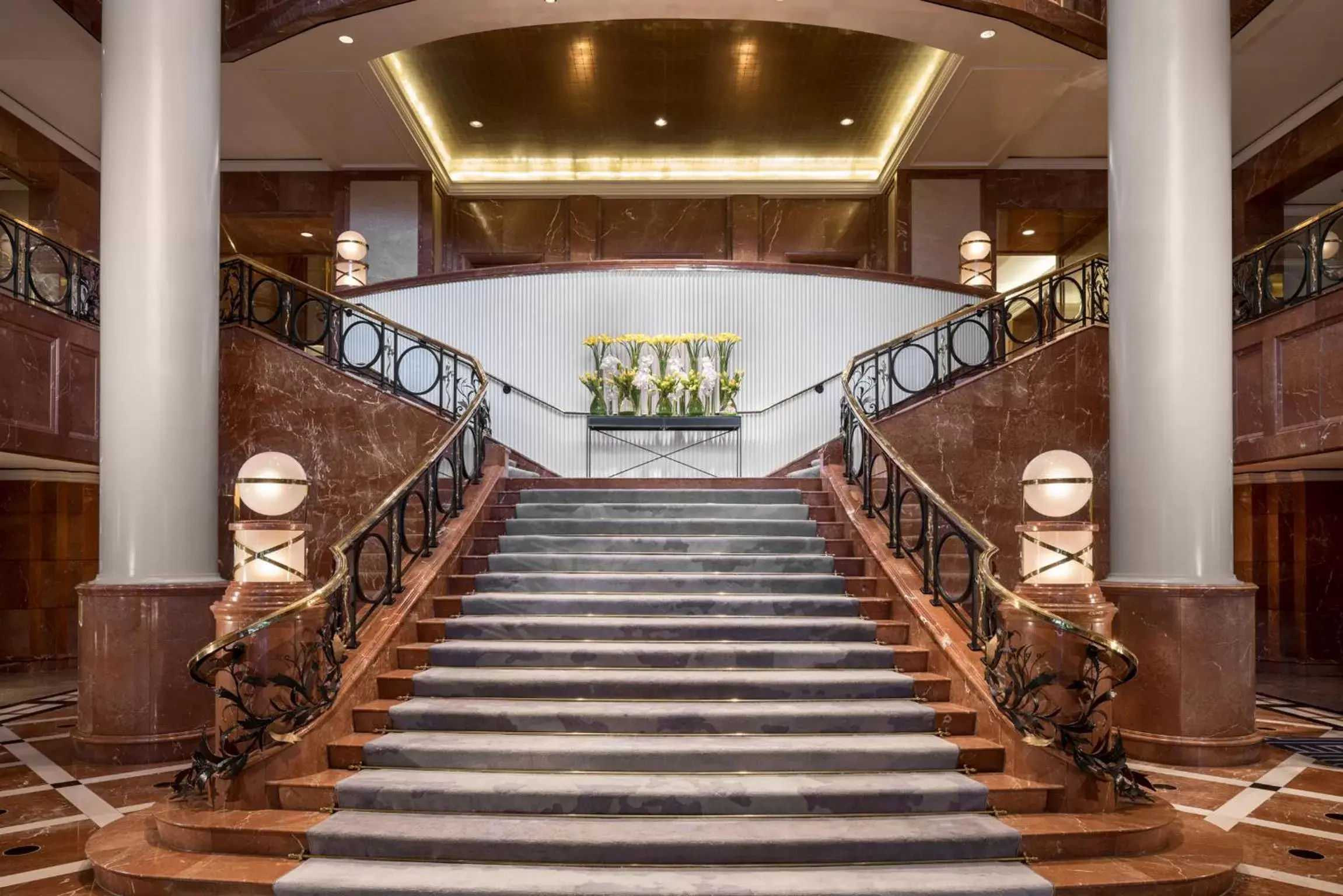 Lobby or reception in Four Seasons Hotel Atlanta