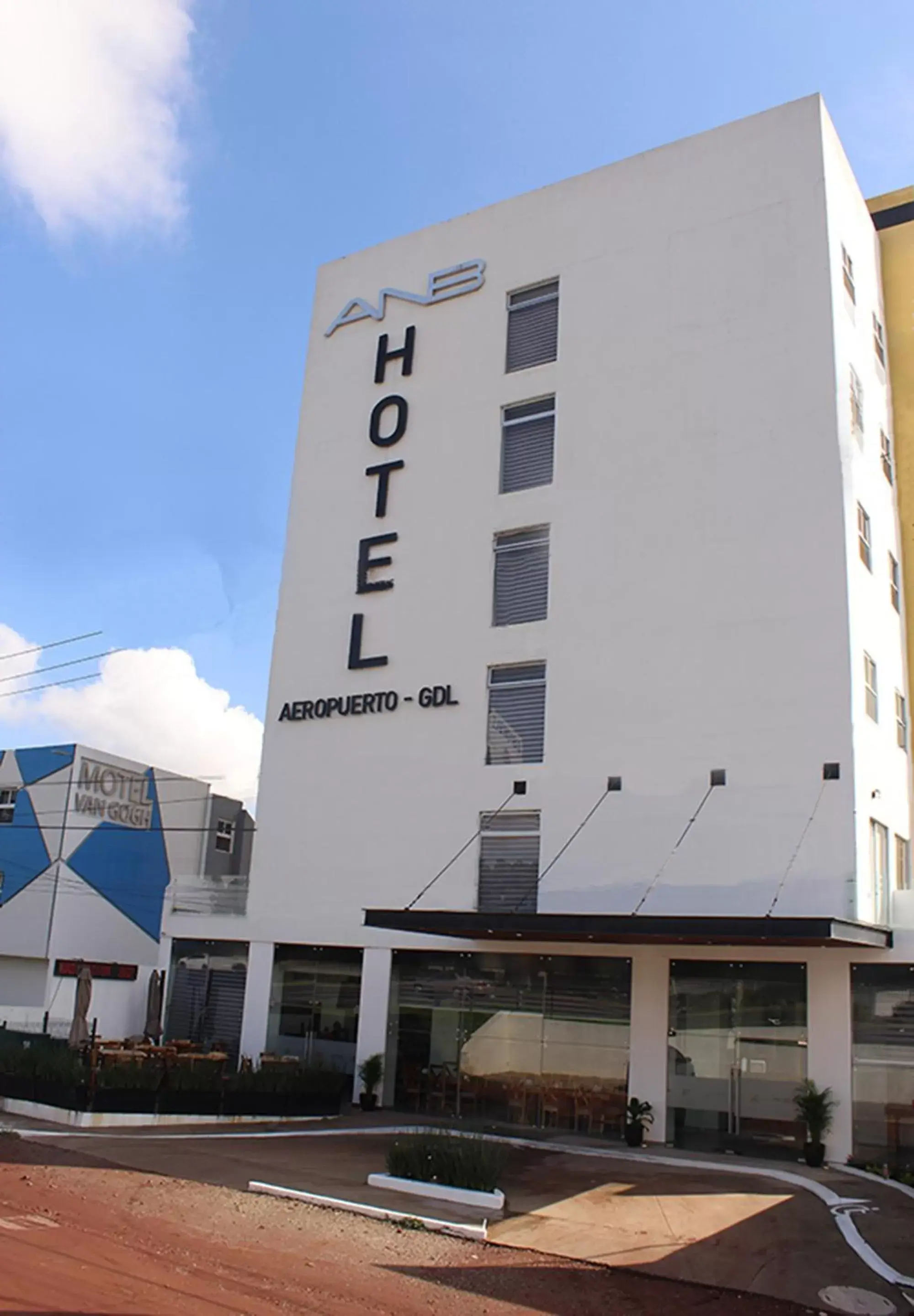 Property Building in Hotel ANB Aeropuerto Guadalajara