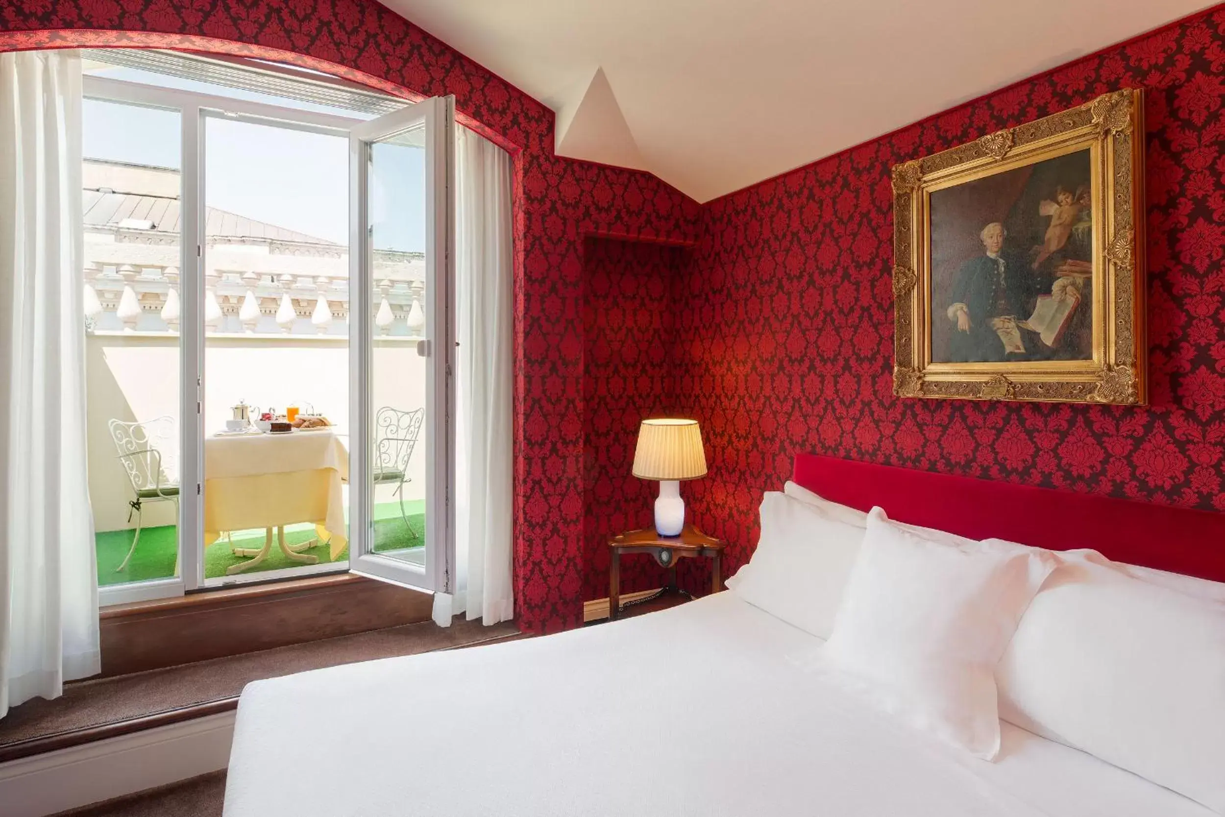 Decorative detail, Bed in Grand Hotel Duchi d'Aosta Decorative detail, Bed in Grand Hotel Duchi d'Aosta