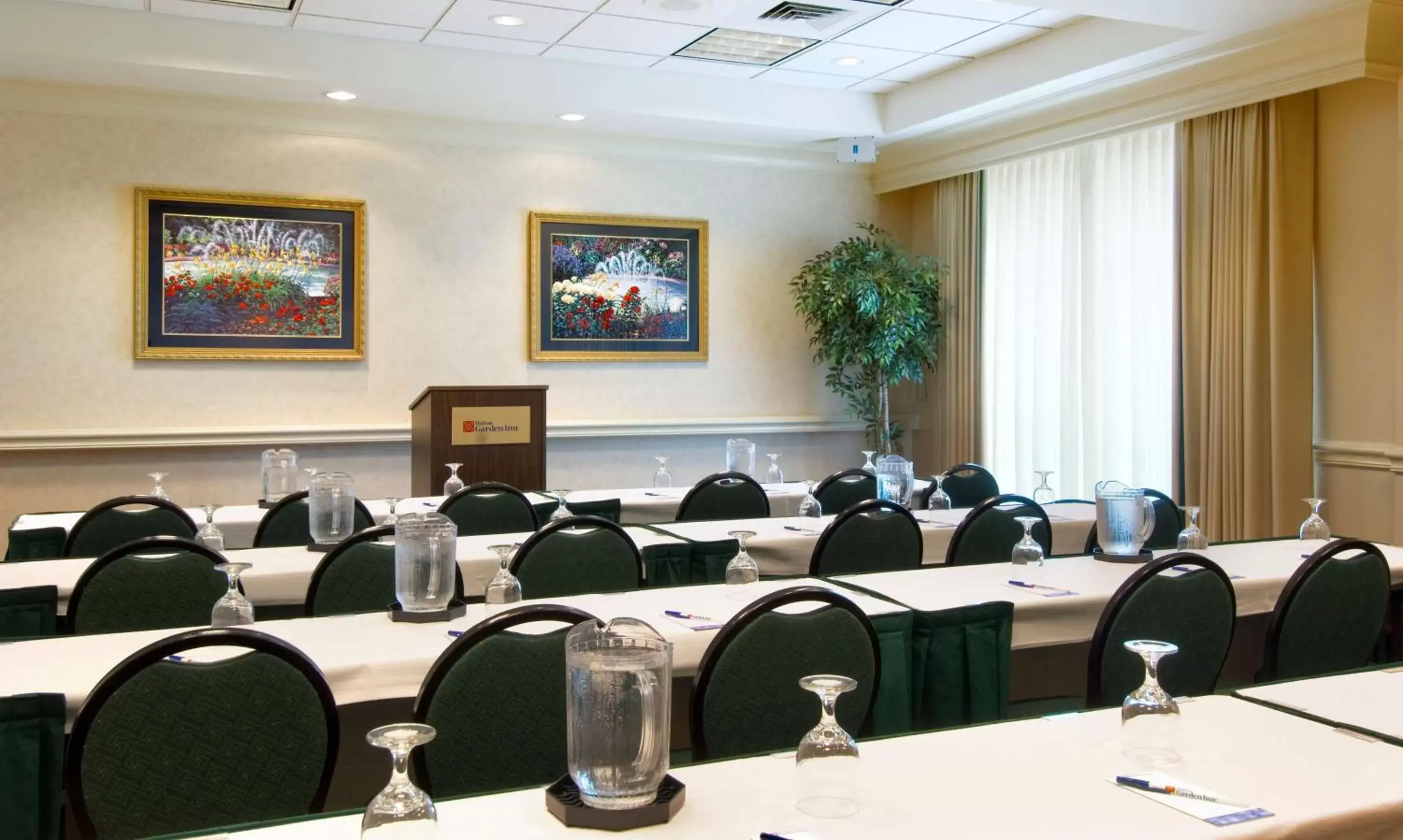 Meeting/conference room in Hilton Garden Inn Tampa North