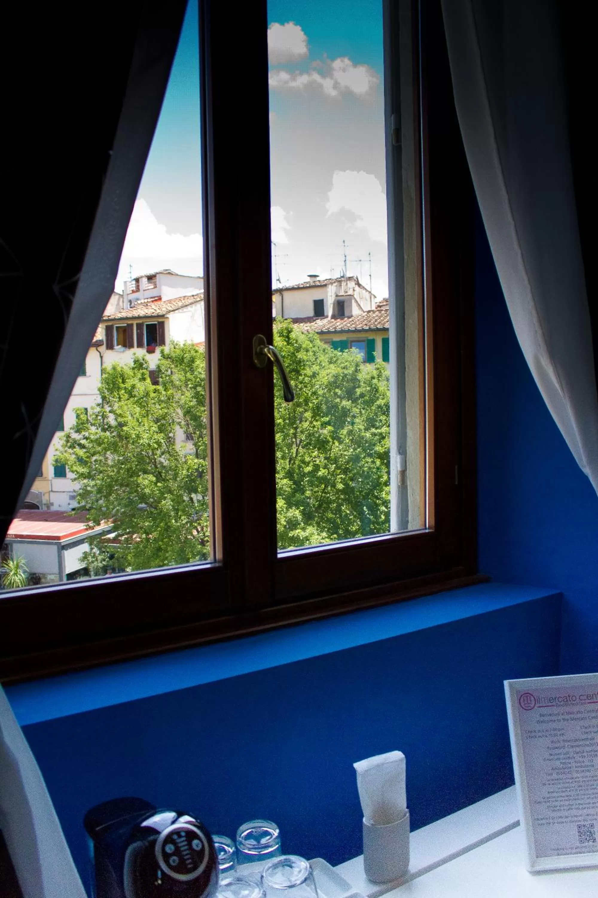 Bedroom in IL MERCATO CENTRALE B and B