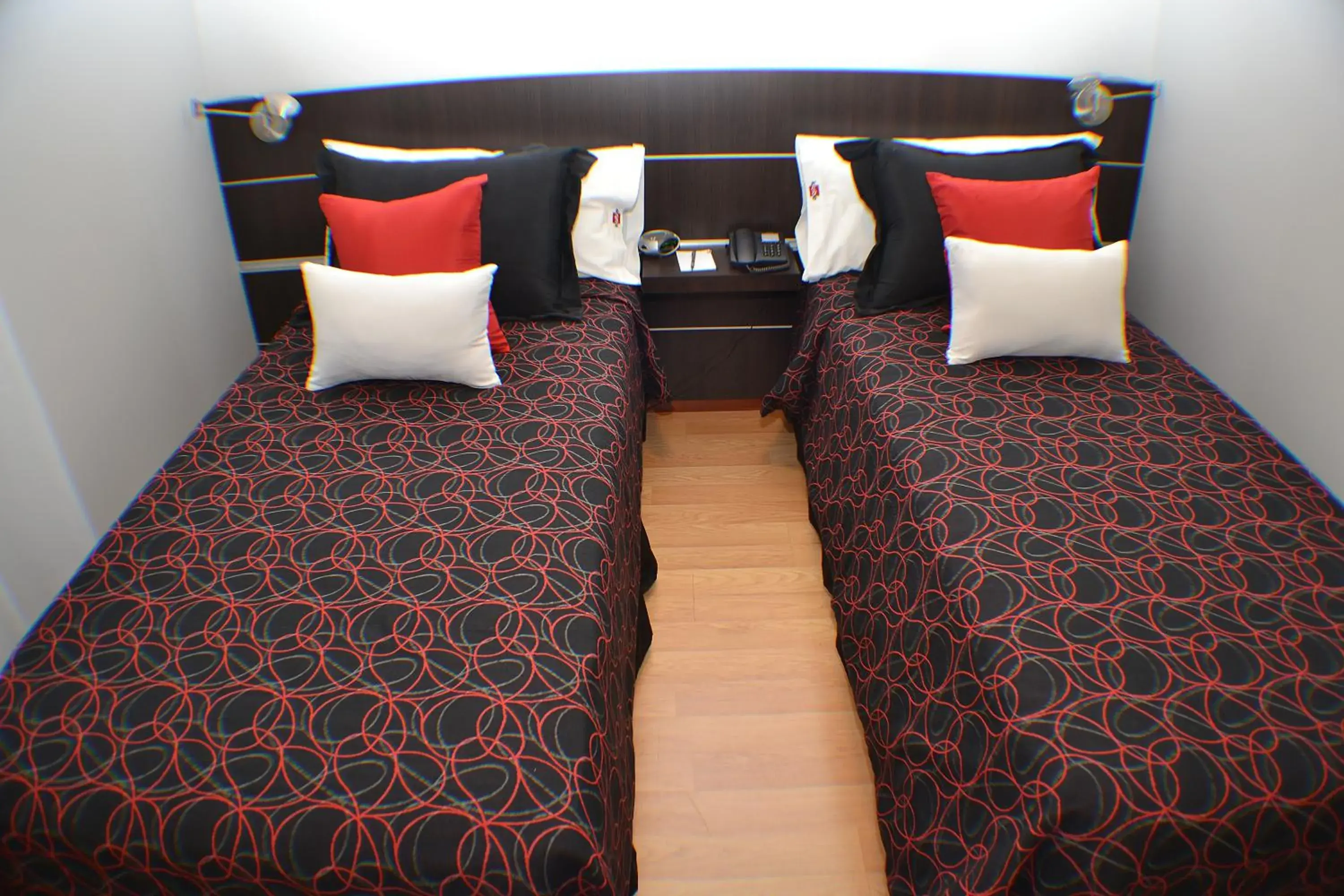 Bed in Kube Apartments Express