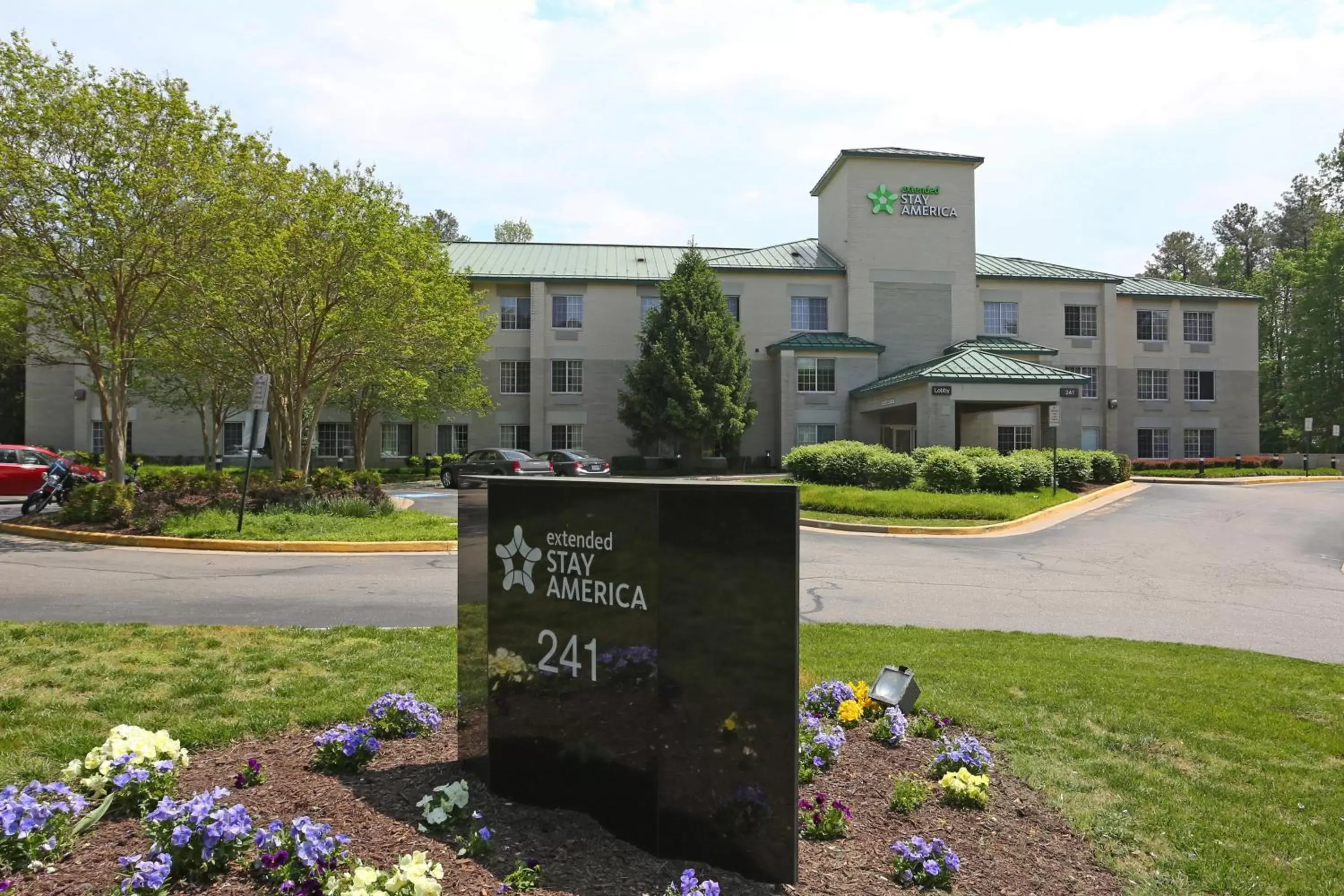 Property building in Extended Stay America Suites - North Chesterfield - Arboretum