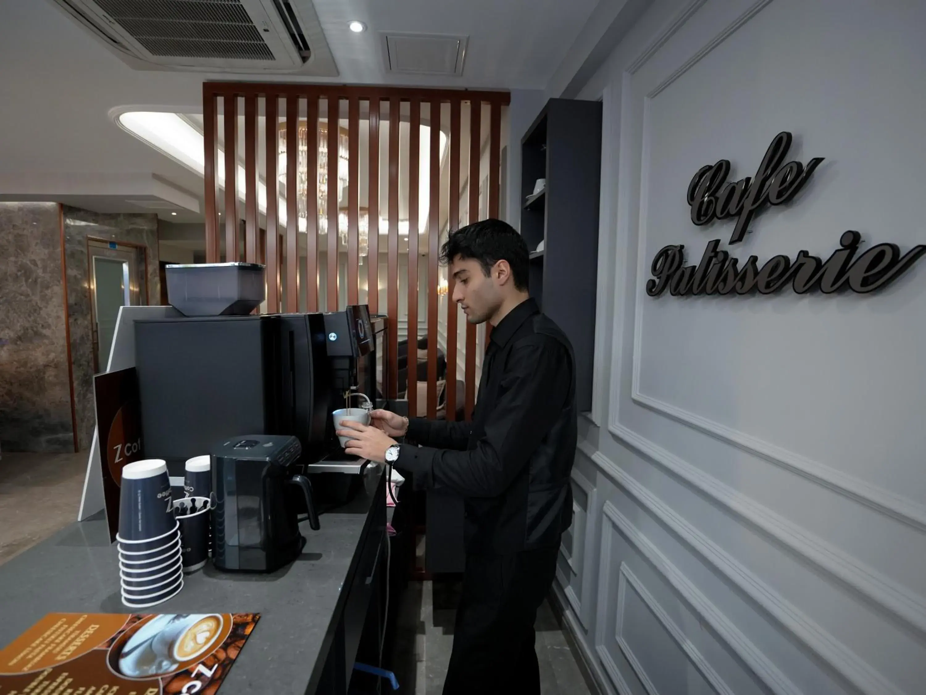 Lobby or reception in zalel hotels laleli