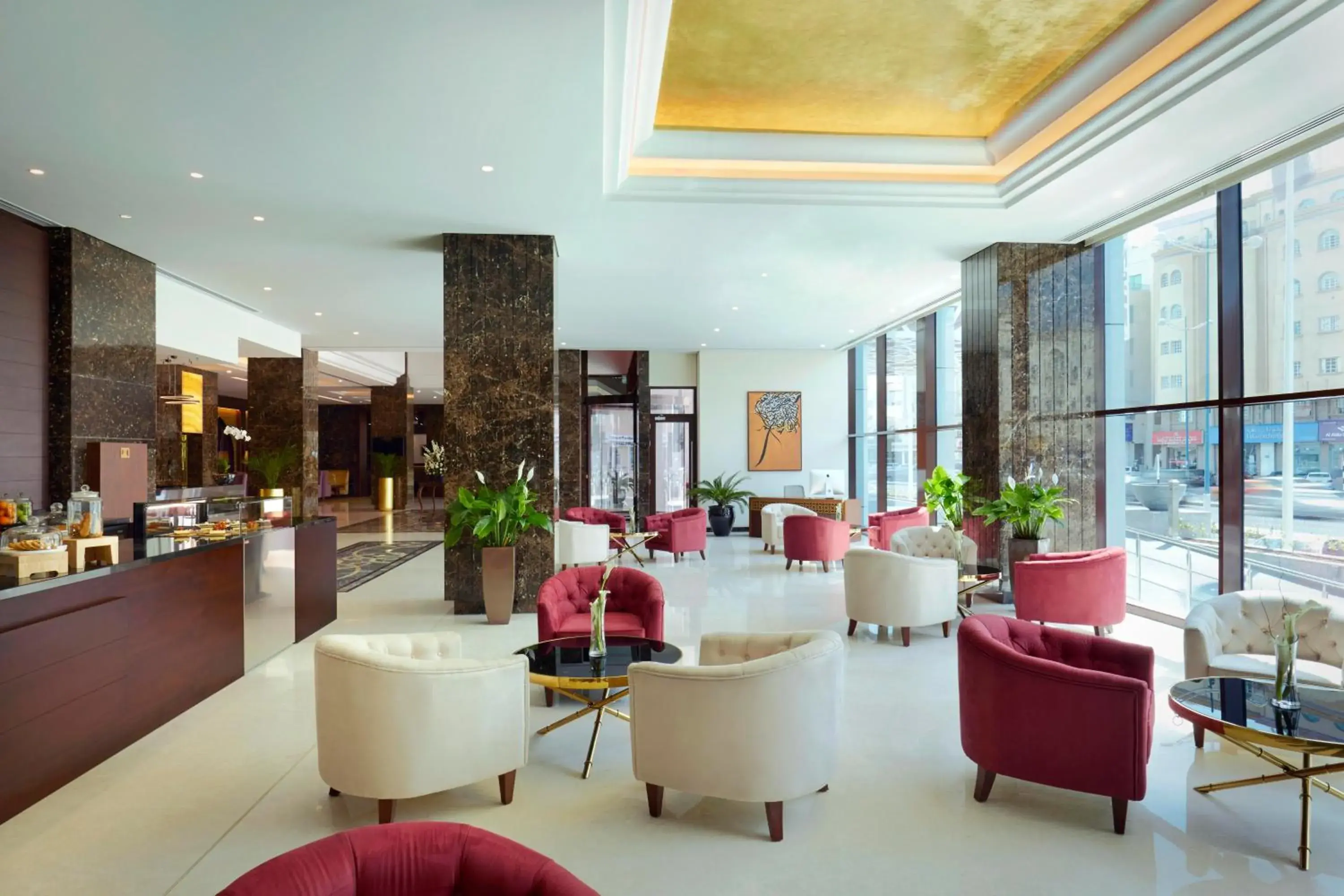 Lobby or reception, Lounge/Bar in Royal Tulip Muscat