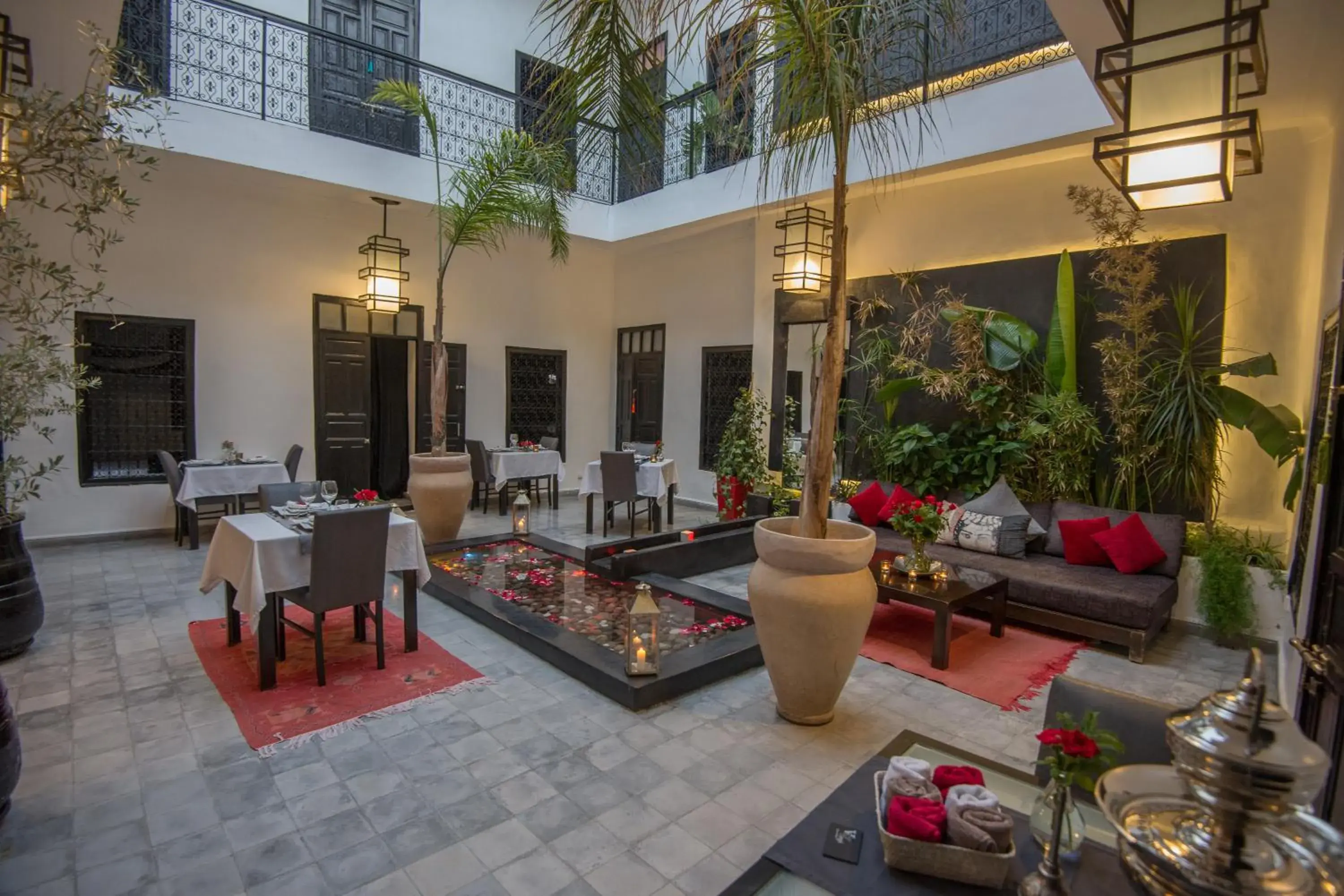 Property building, Lounge/Bar in Riad Villa Weng & Spa