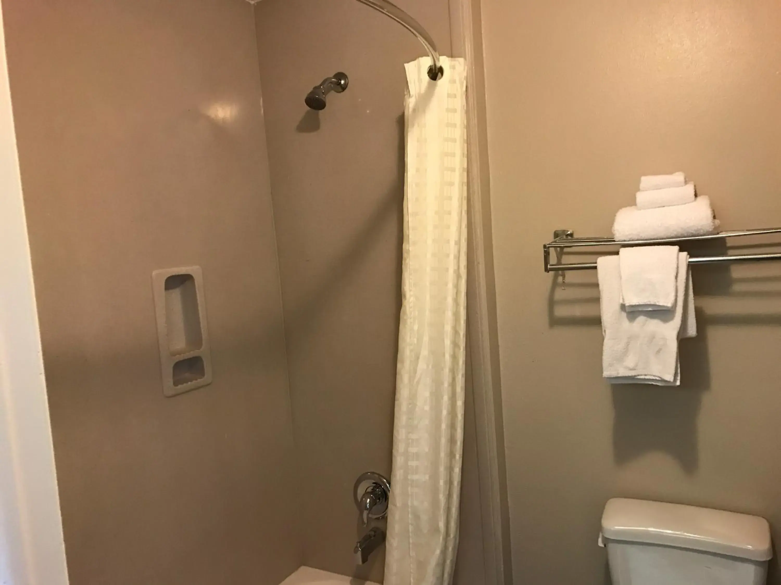 Bathroom in Express Inn Weslaco/Mercedes