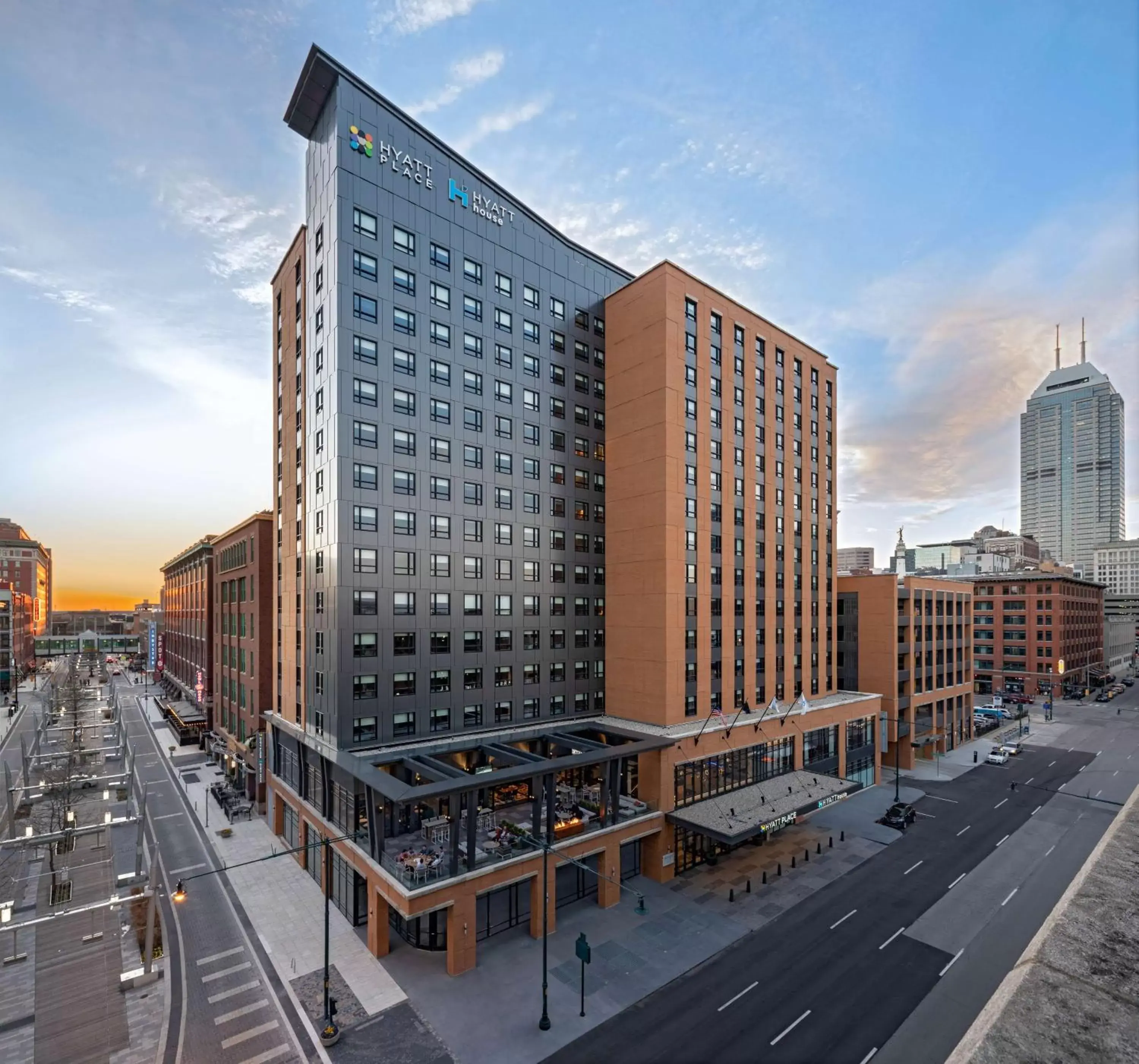 Property building in Hyatt House Indianapolis Downtown