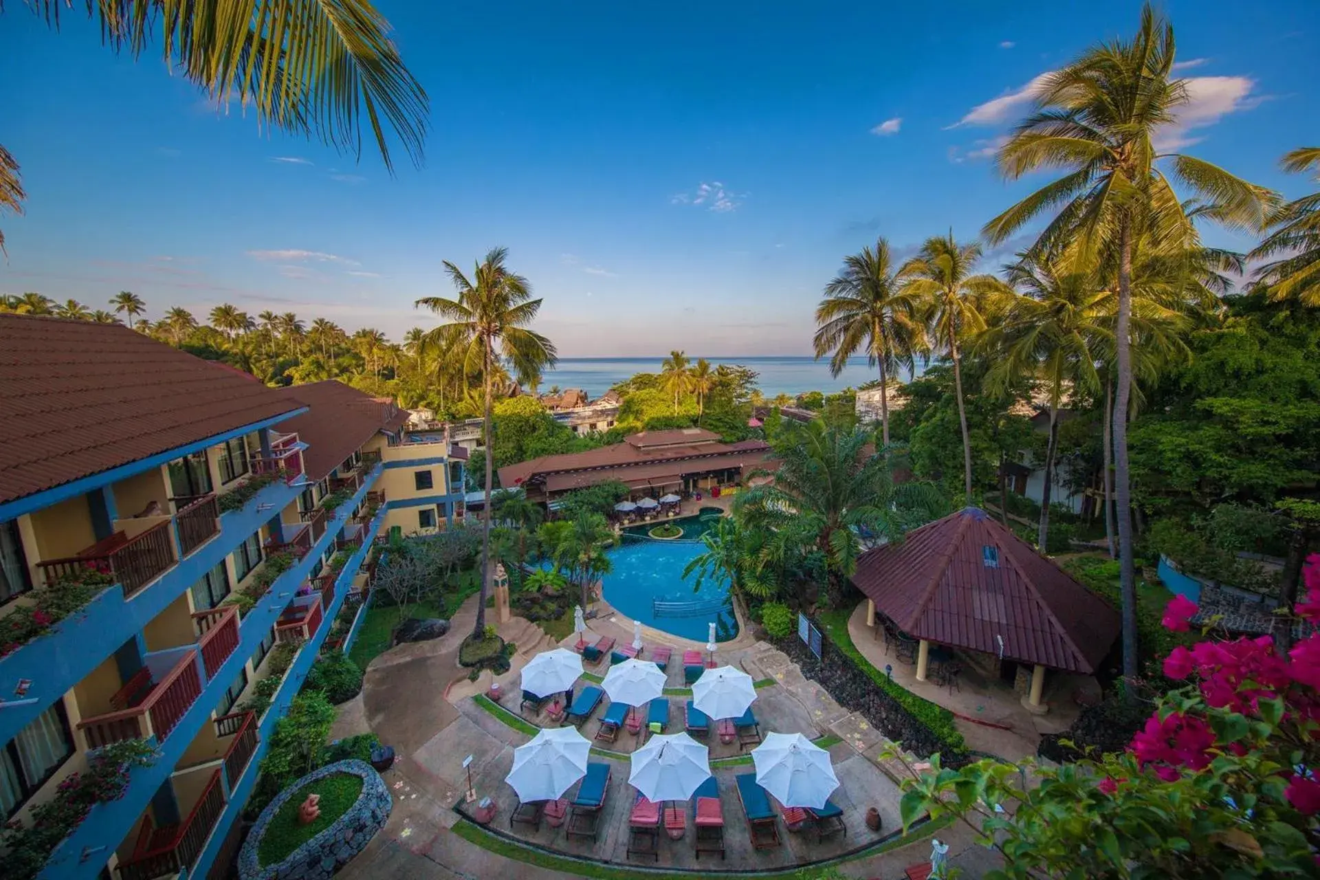Property building in Karona Resort & Spa - SHA Extra Plus Property building in Karona Resort & Spa - SHA Extra Plus
