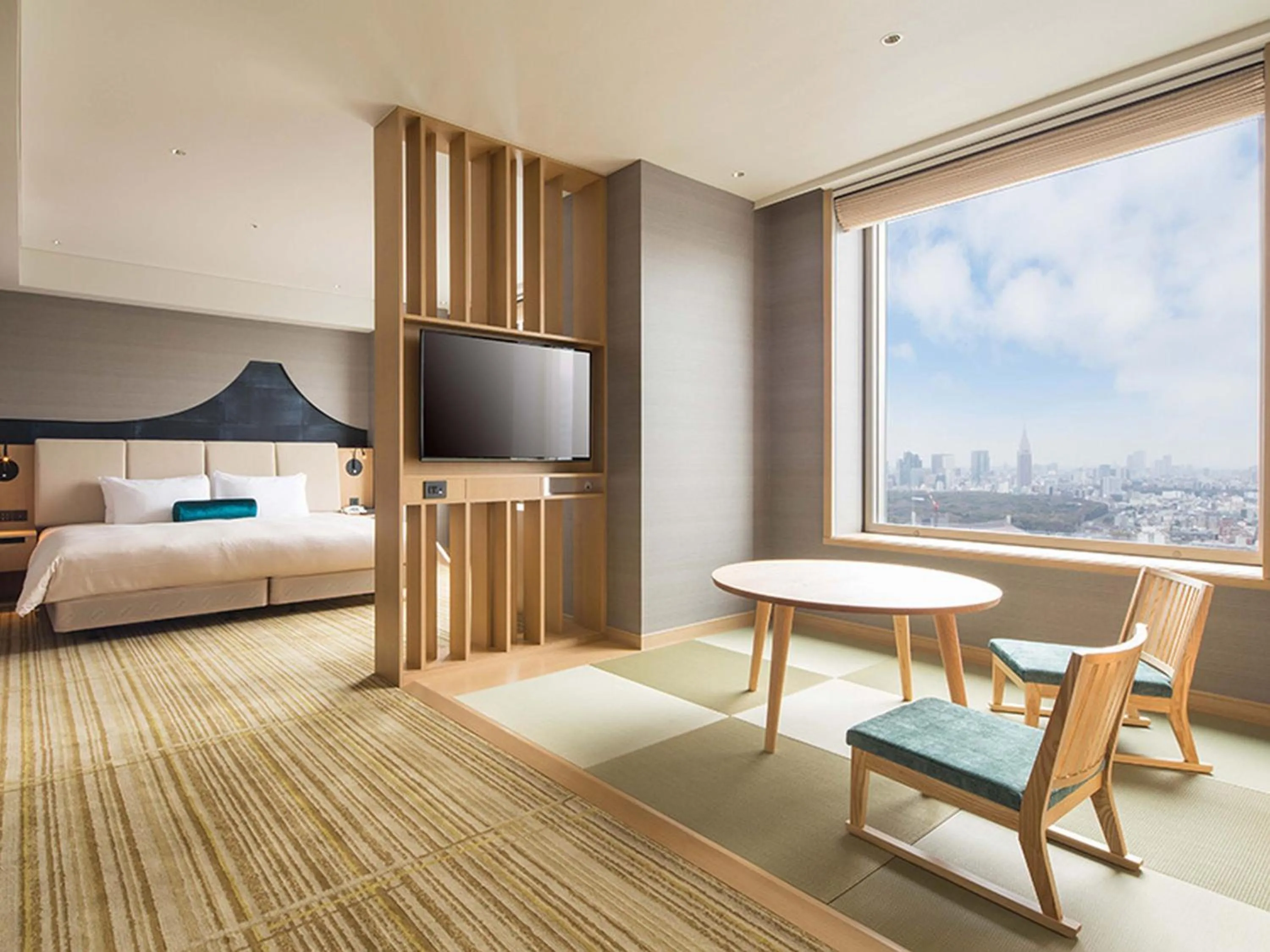 Photo of the whole room, Bed in Cerulean Tower Tokyu Hotel, A Pan Pacific Partner Hotel