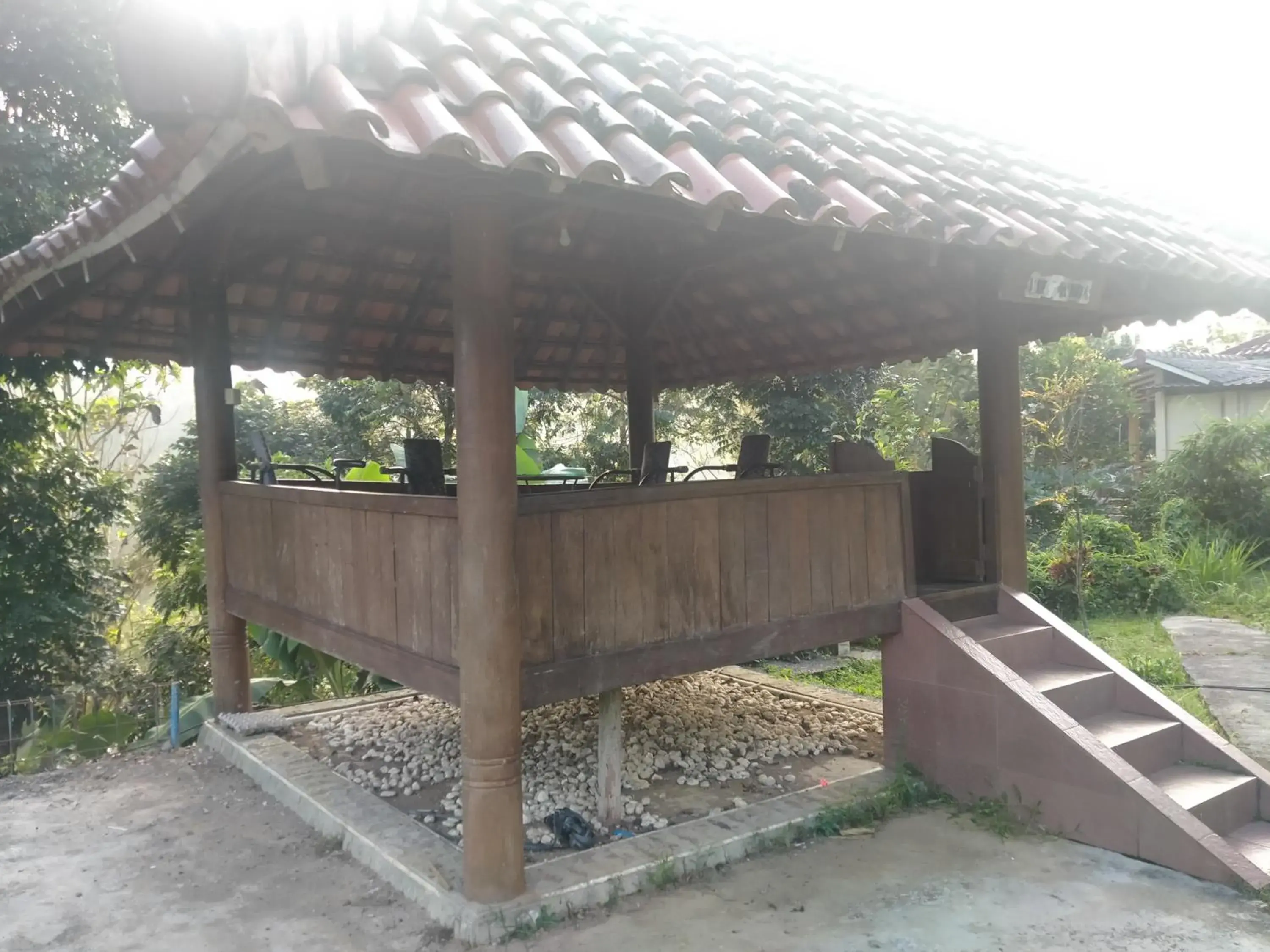 BBQ Facilities in Villa Batu Tua Puncak