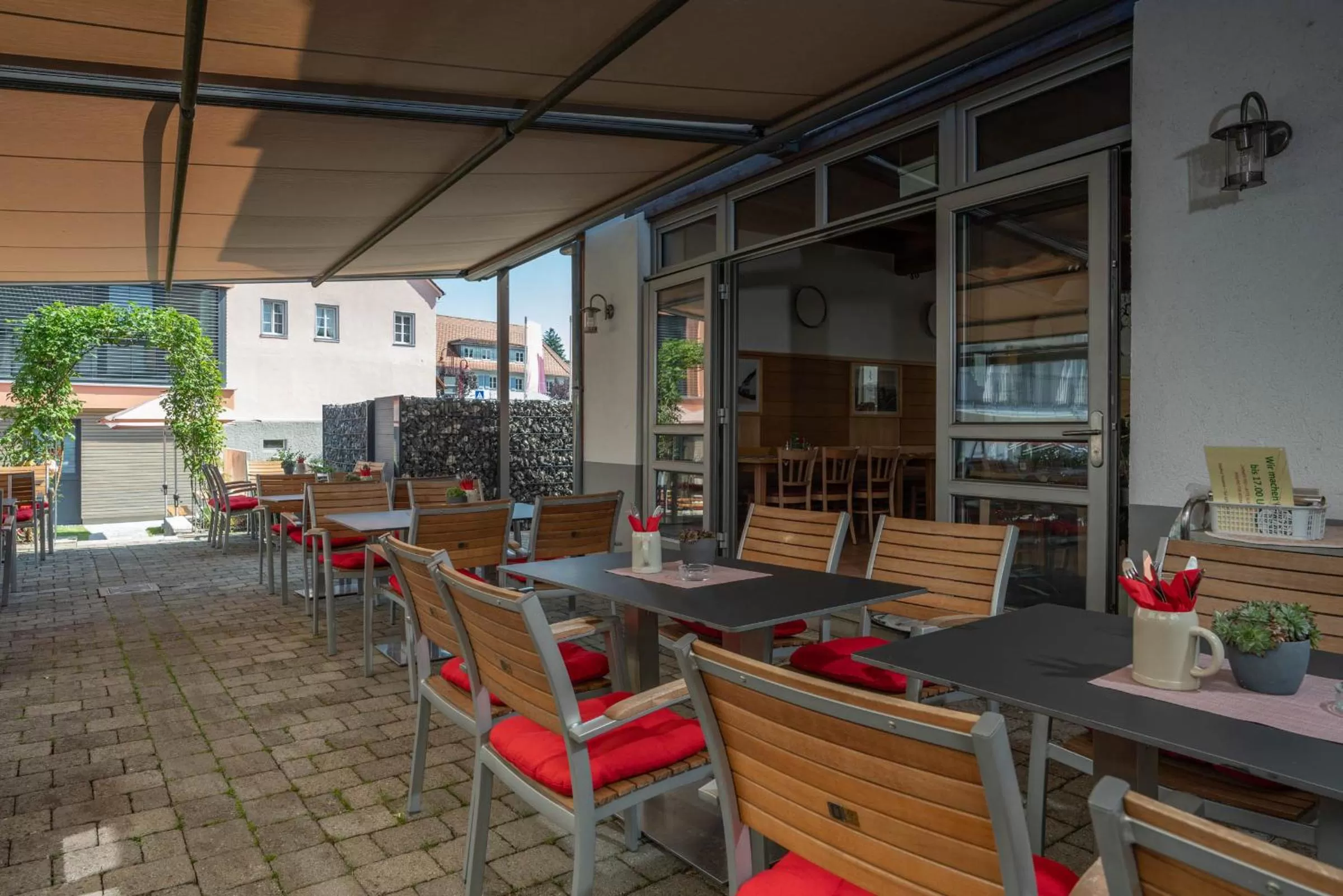 Restaurant/places to eat in Gasthof Hosbein