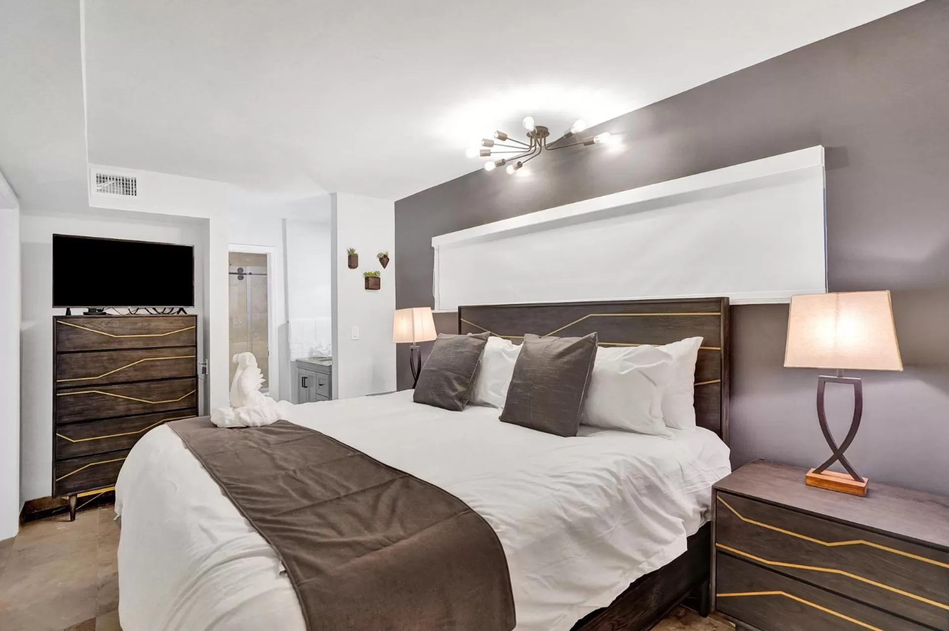 Other, Bed in RA suites