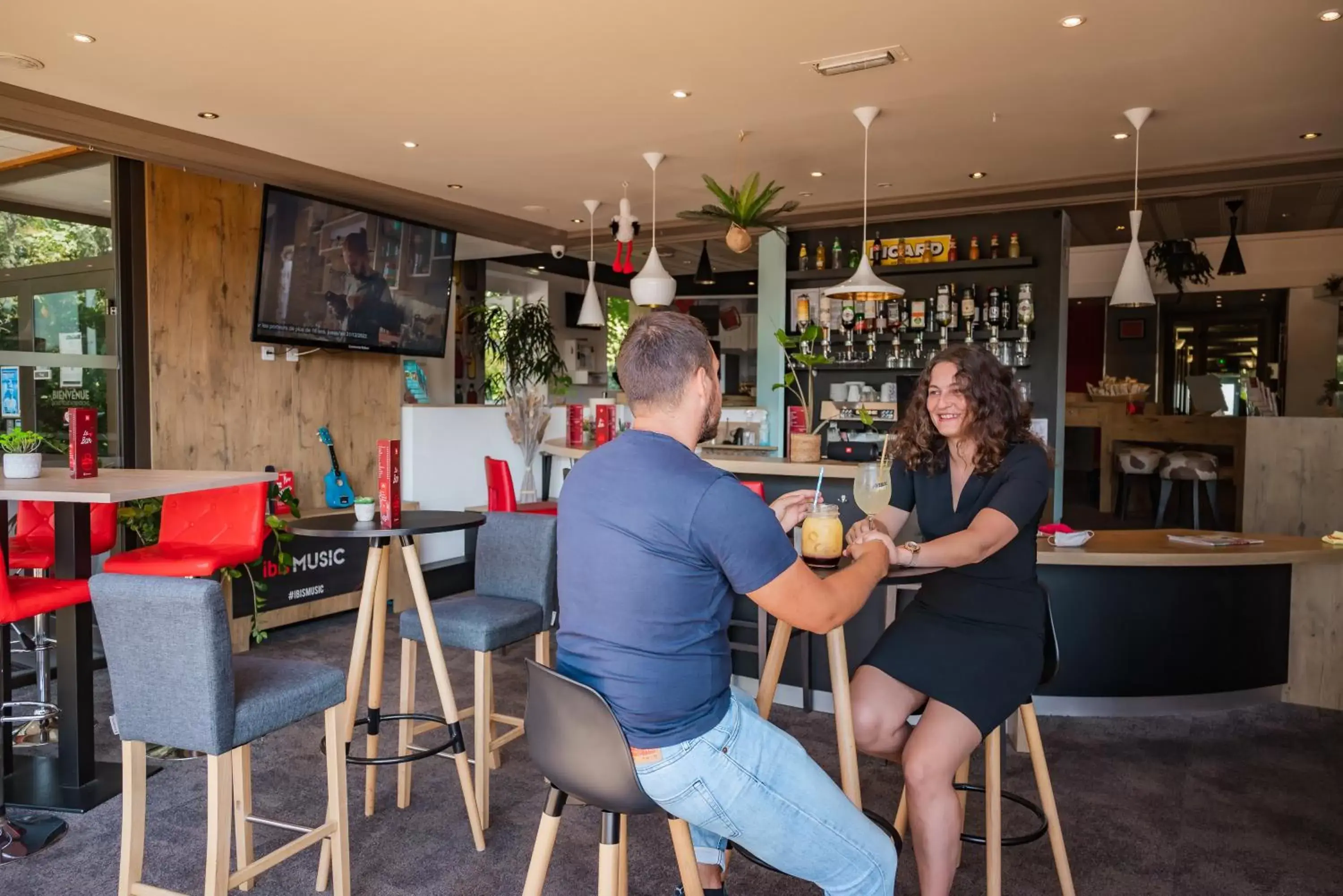 Lounge or bar, Lounge/Bar in ibis Colmar Est - Hotel Restaurant en Alsace