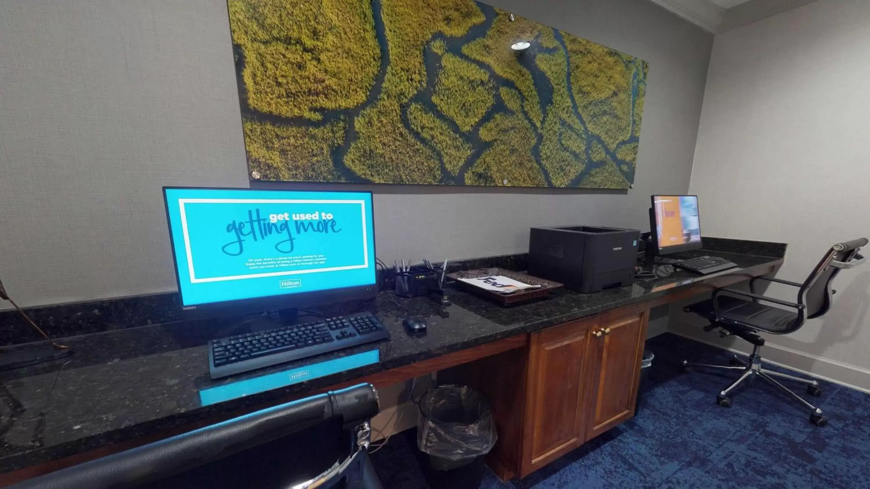 Business facilities, TV/Entertainment Center in Hampton Inn St. Simons Island