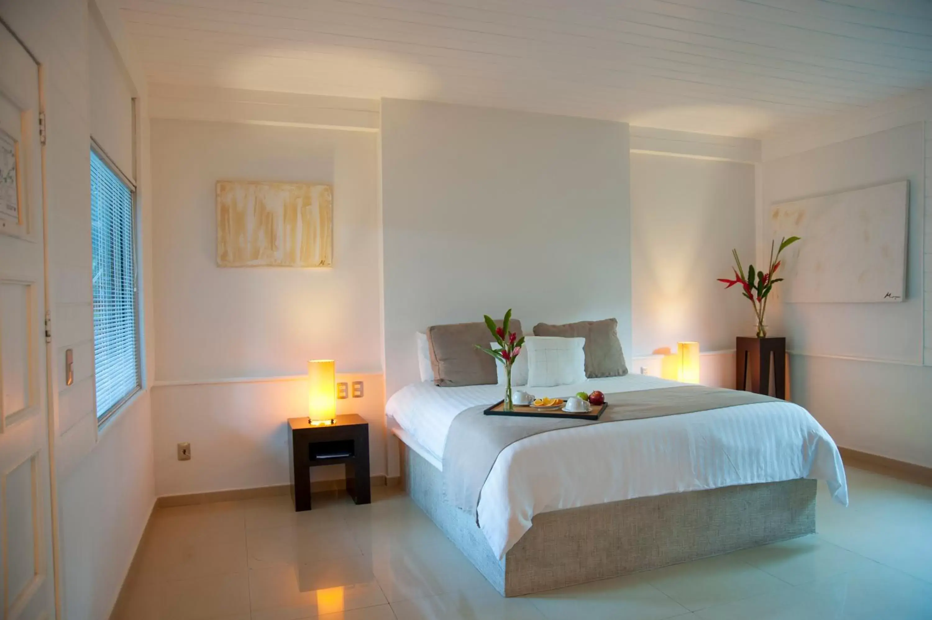 King Size Bed Room with Buffet Breakfast and Spa Access in Magic Blue Spa Boutique Hotel Adults Only