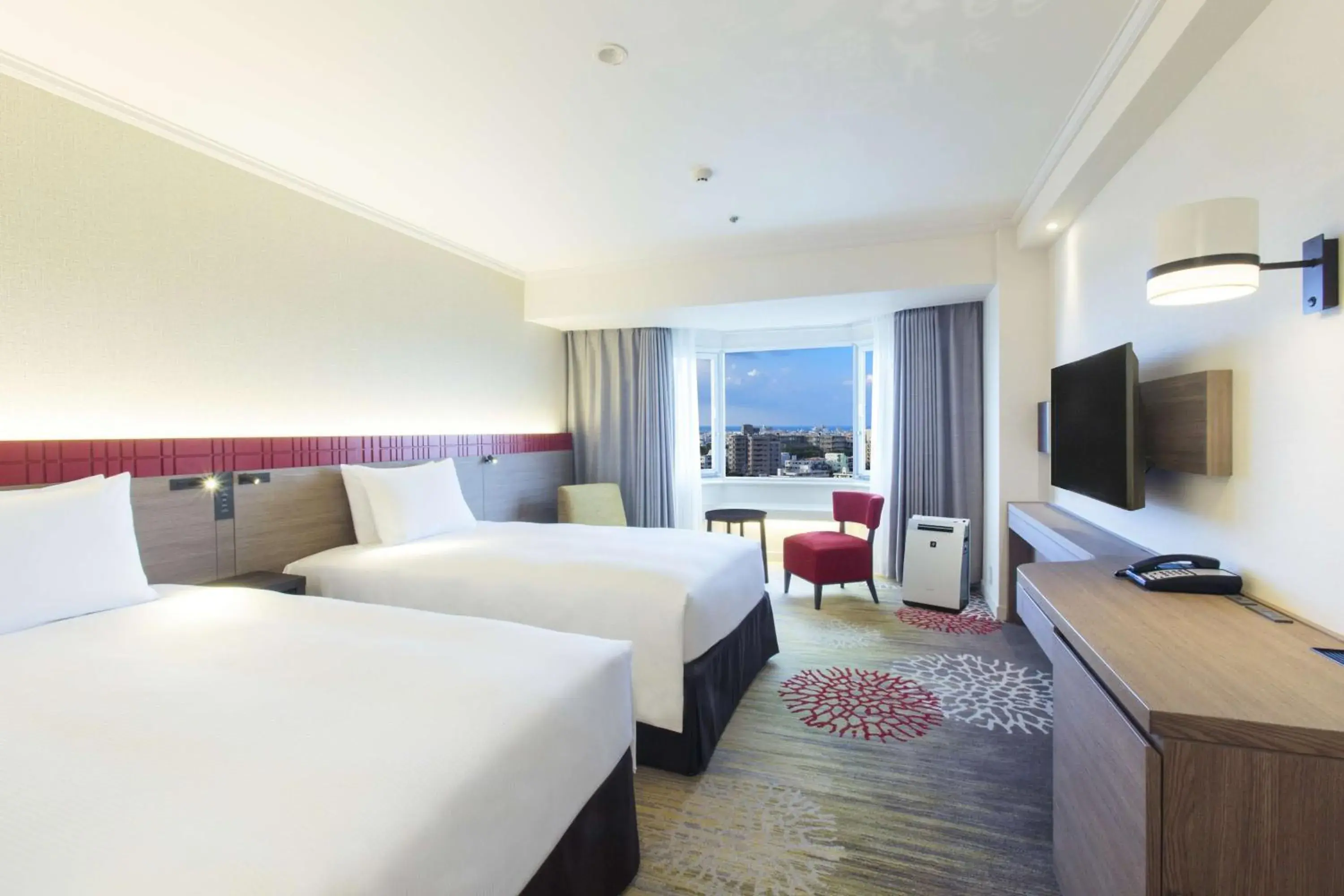 Bed in DoubleTree by Hilton Naha Shuri Castle