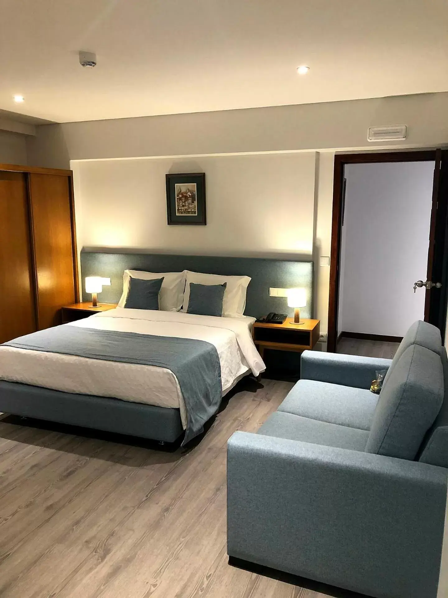Bed in Vera Cruz Porto Downtown Hotel