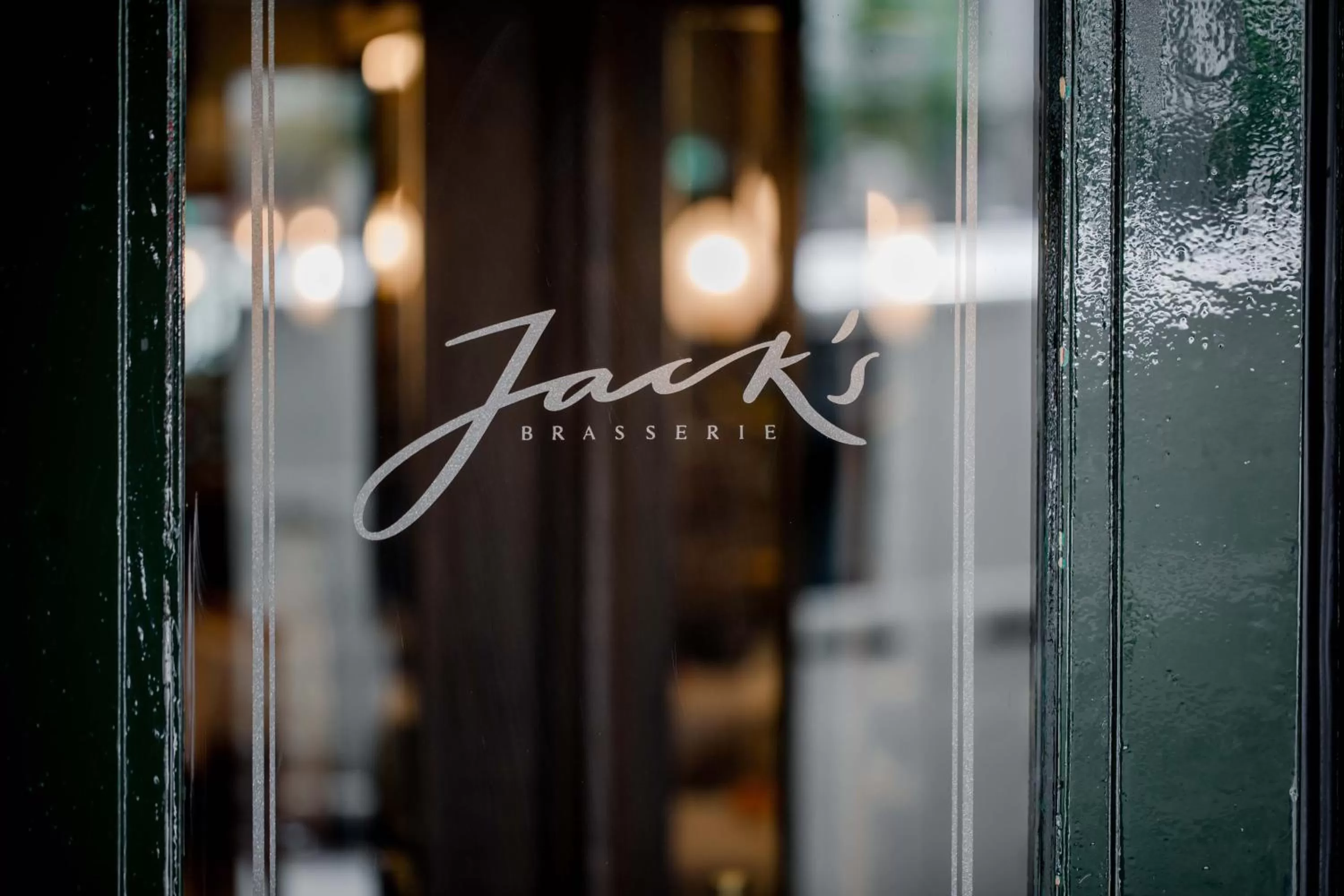 Restaurant/places to eat in Hotel Schweizerhof Bern & Spa