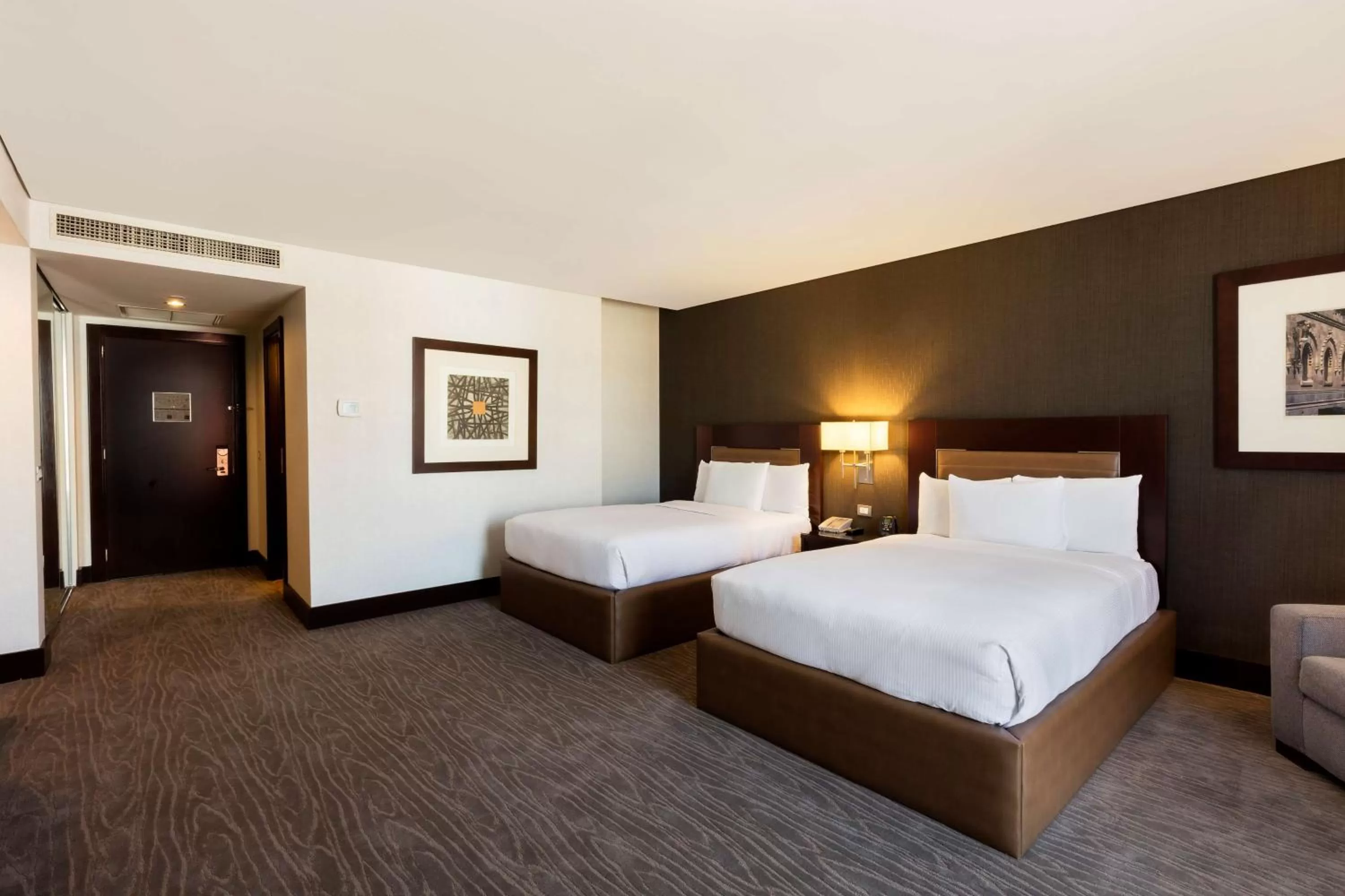 Photo of the whole room, Bed in Hilton Mexico City Reforma