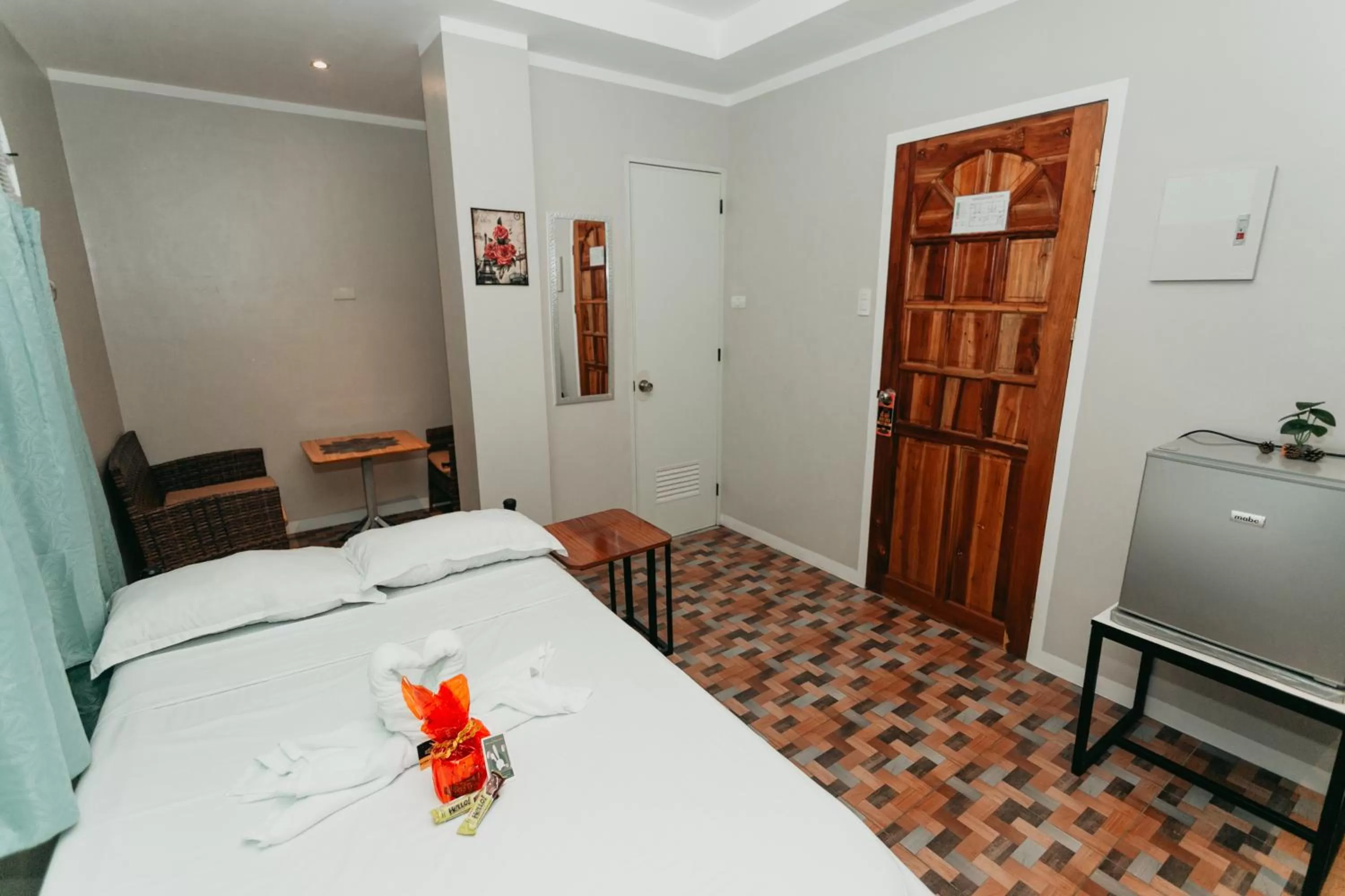 Bed in Kingswick Residences & Lodge